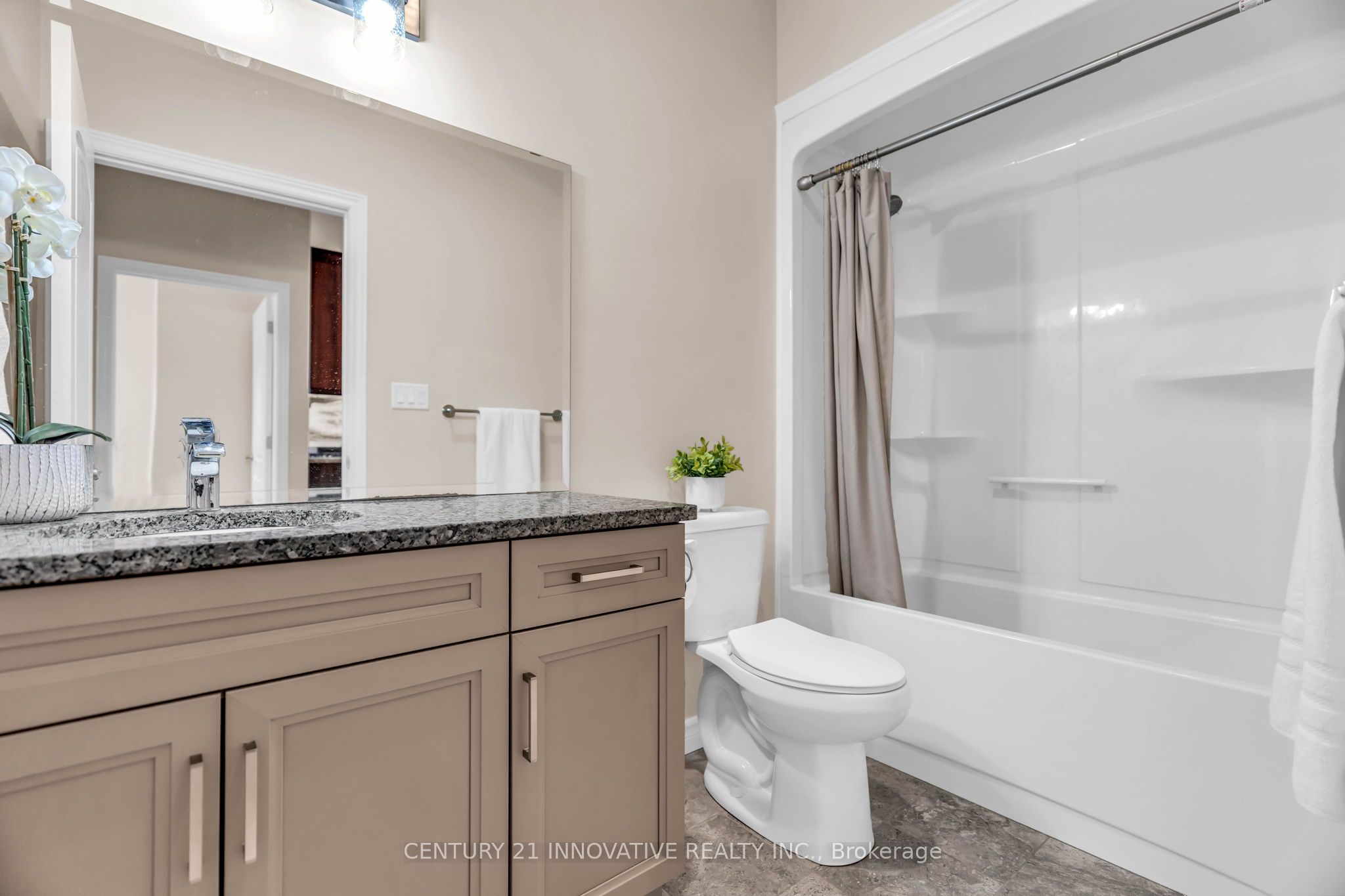 212 Summerset Place Property Photo 23