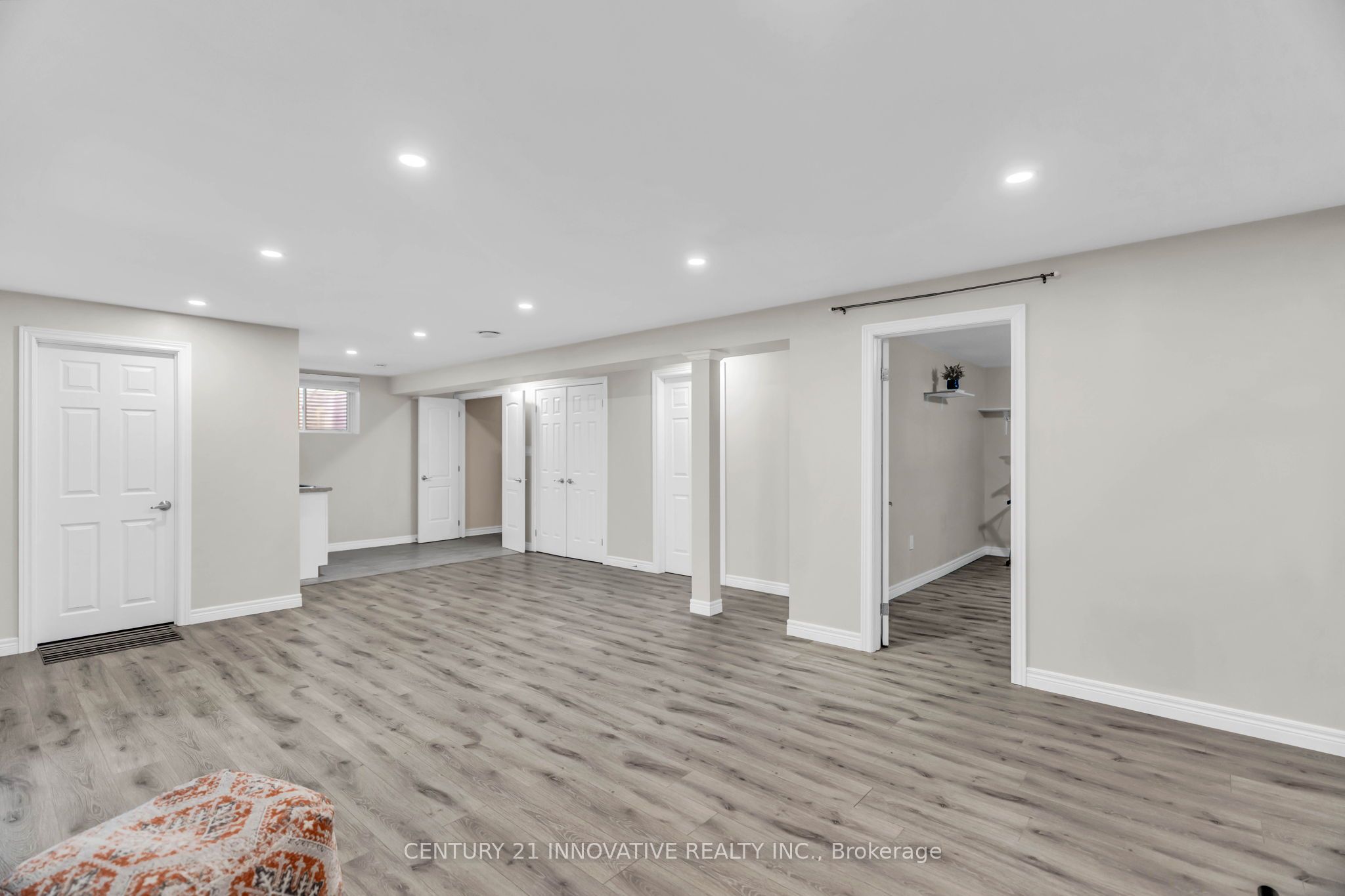 212 Summerset Place Property Photo 29