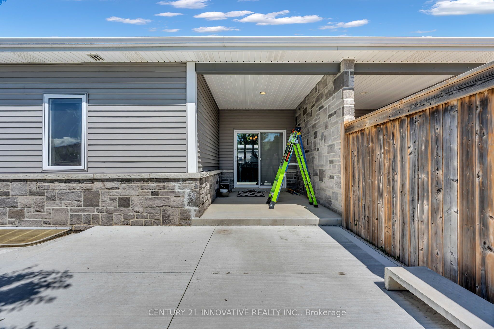 212 Summerset Place Property Photo 40