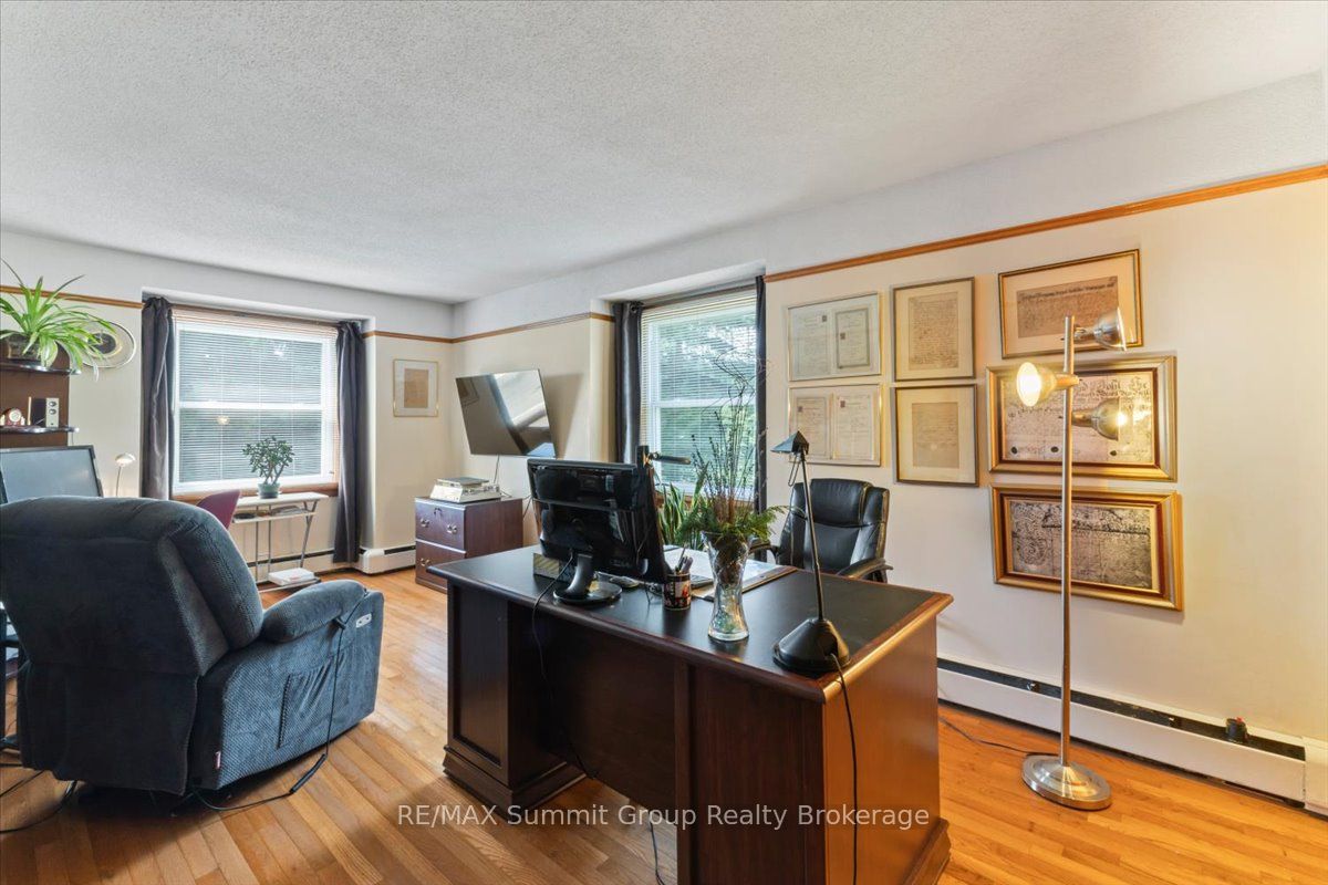774549 Highway 10 Property Photo 24