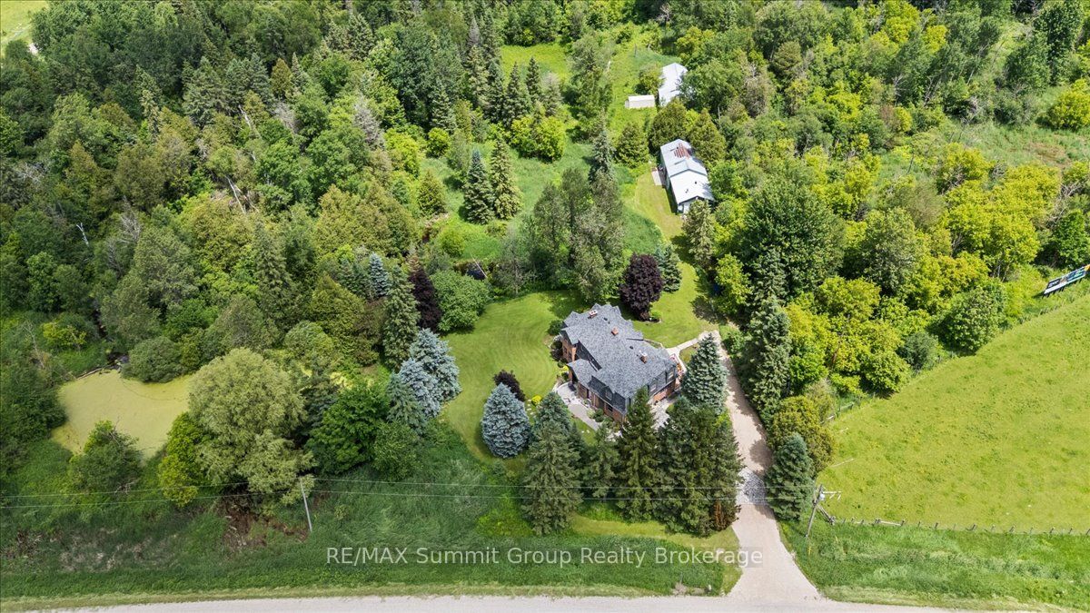 774549 Highway 10 Property Photo 42