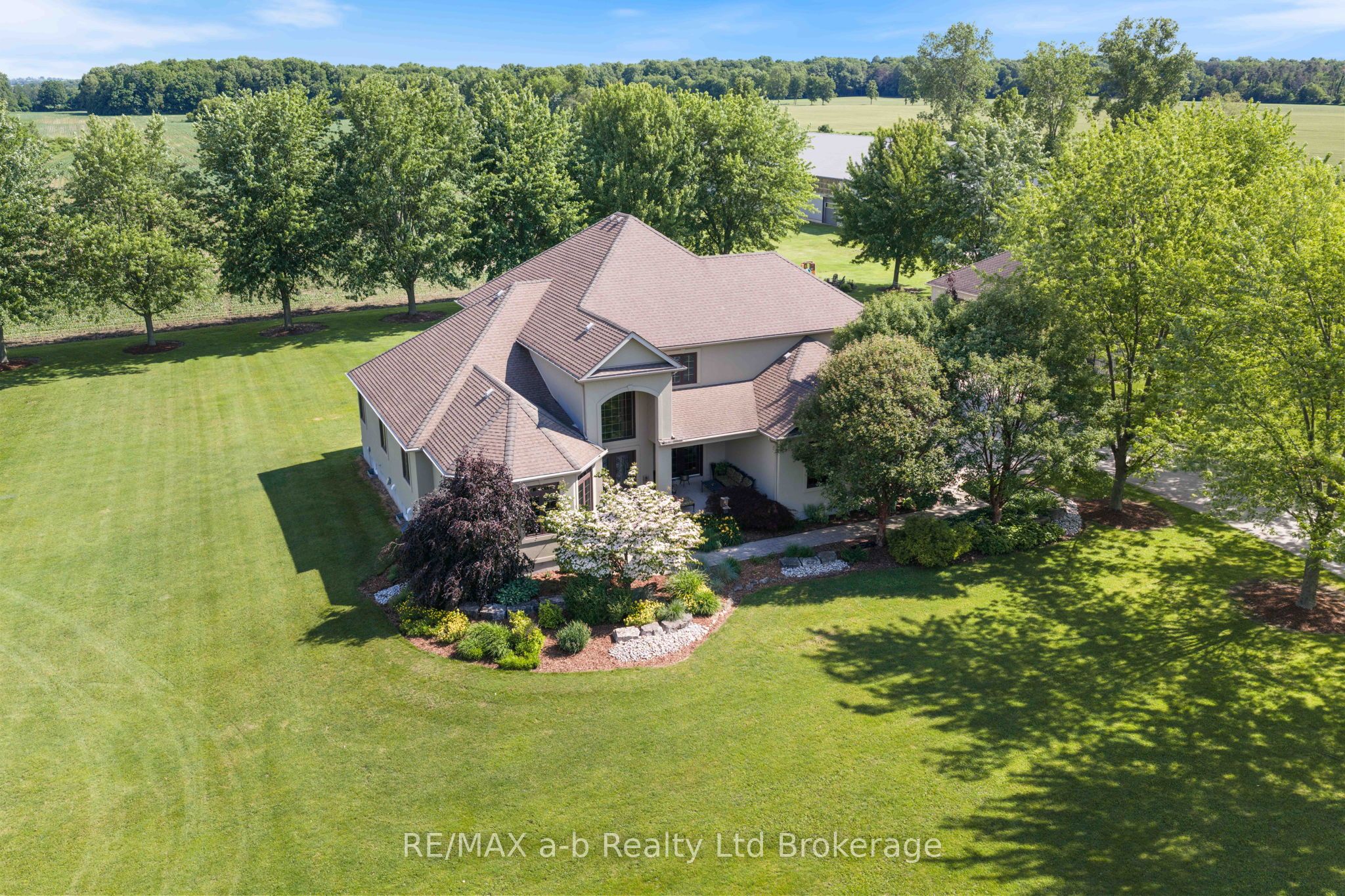 55226 Best Line Property Photo 4