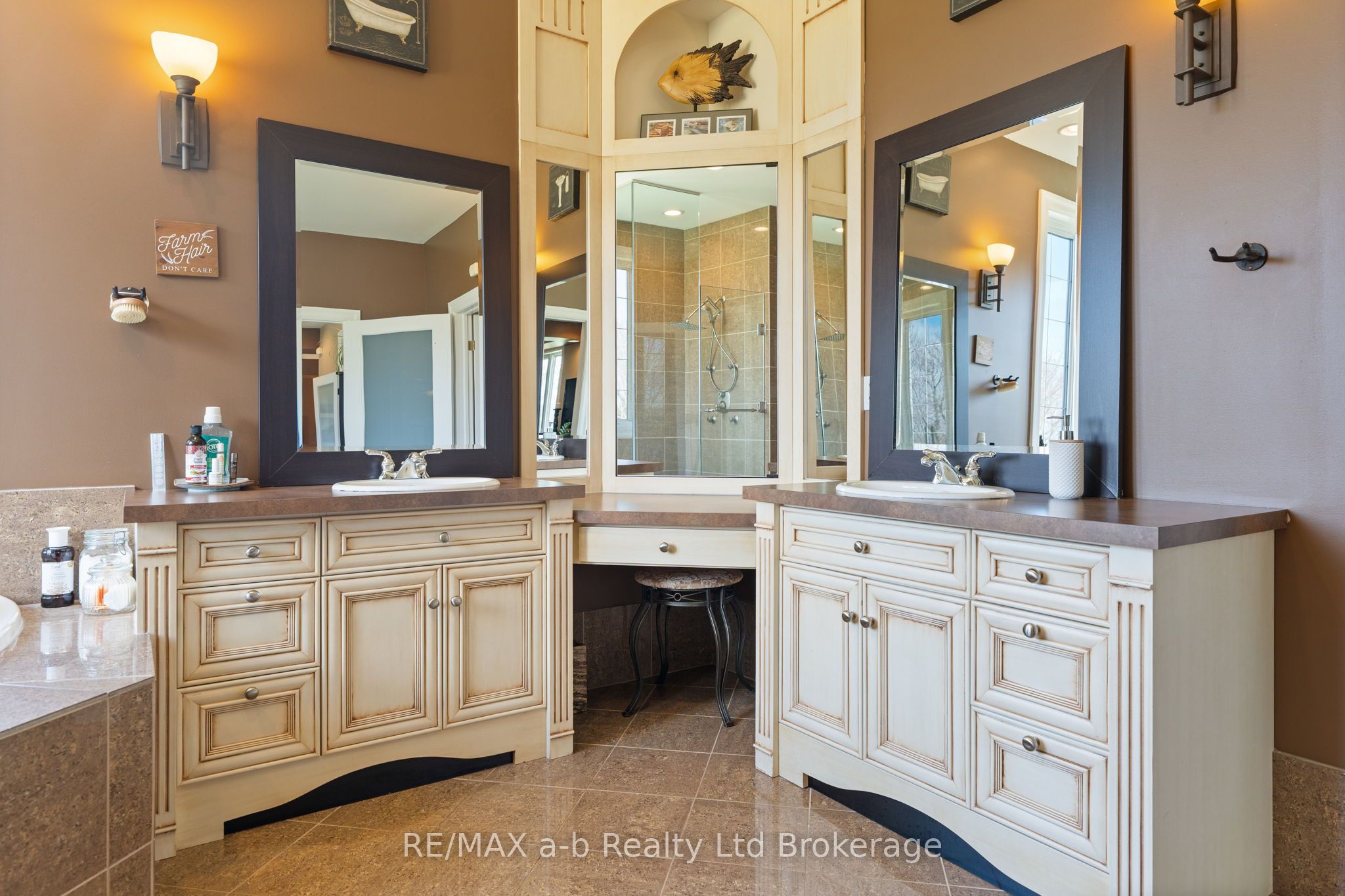 55226 Best Line Property Photo 24