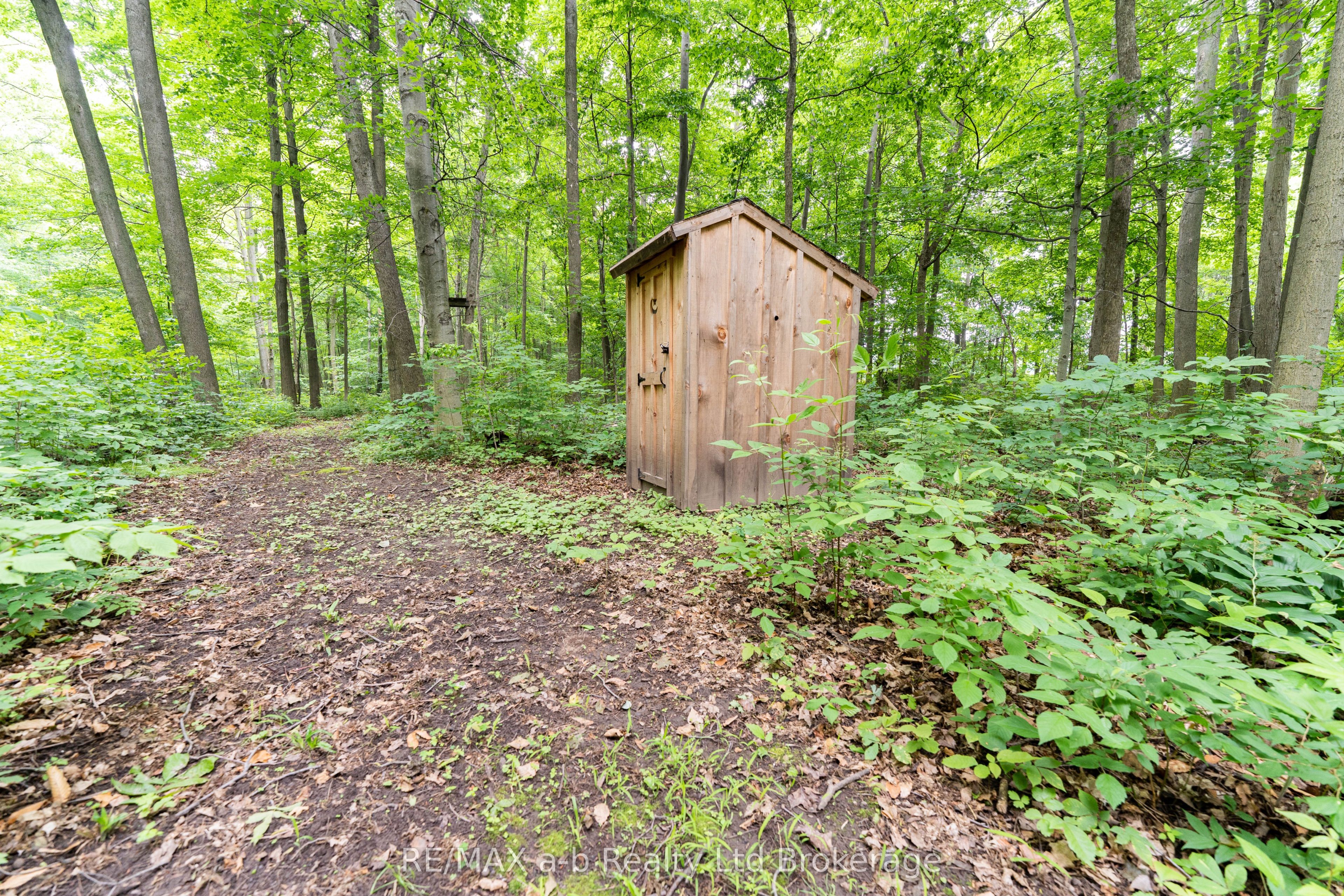55226 Best Line Property Photo 46