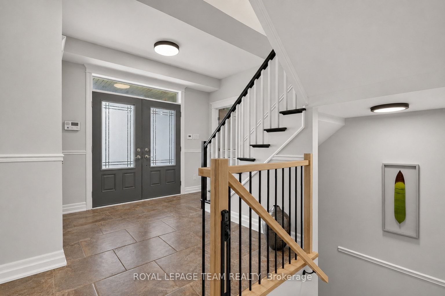 6330 Second Line Road Property Photo 5