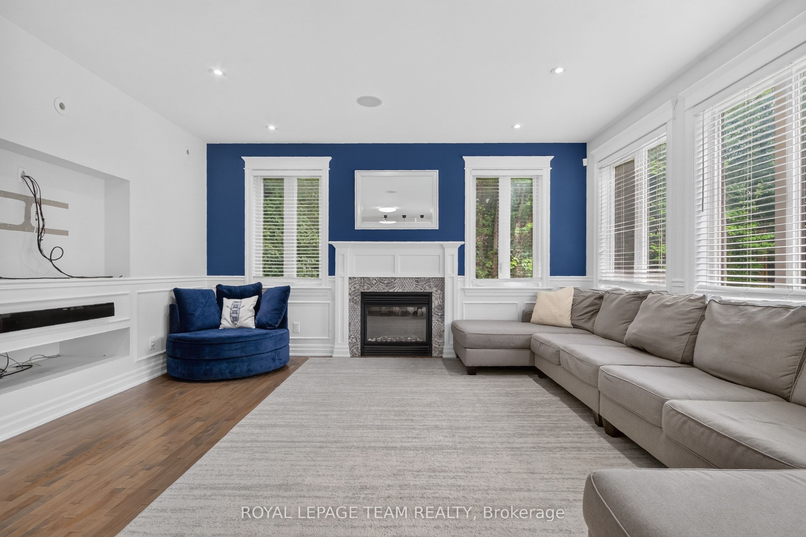 6330 Second Line Road Property Photo 6