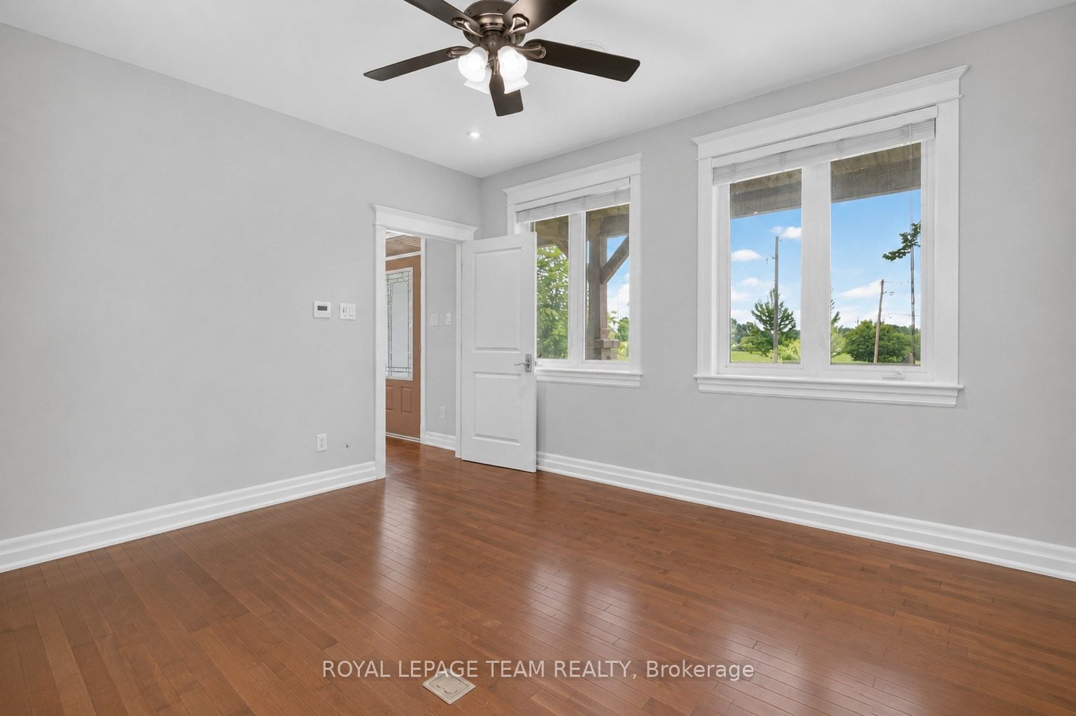 6330 Second Line Road Property Photo 20