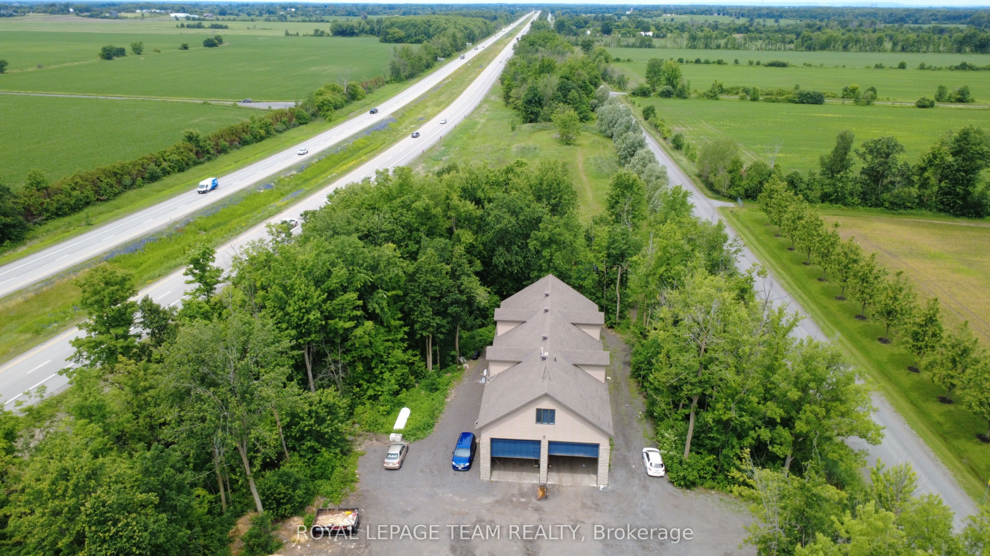 6330 Second Line Road Property Photo 44
