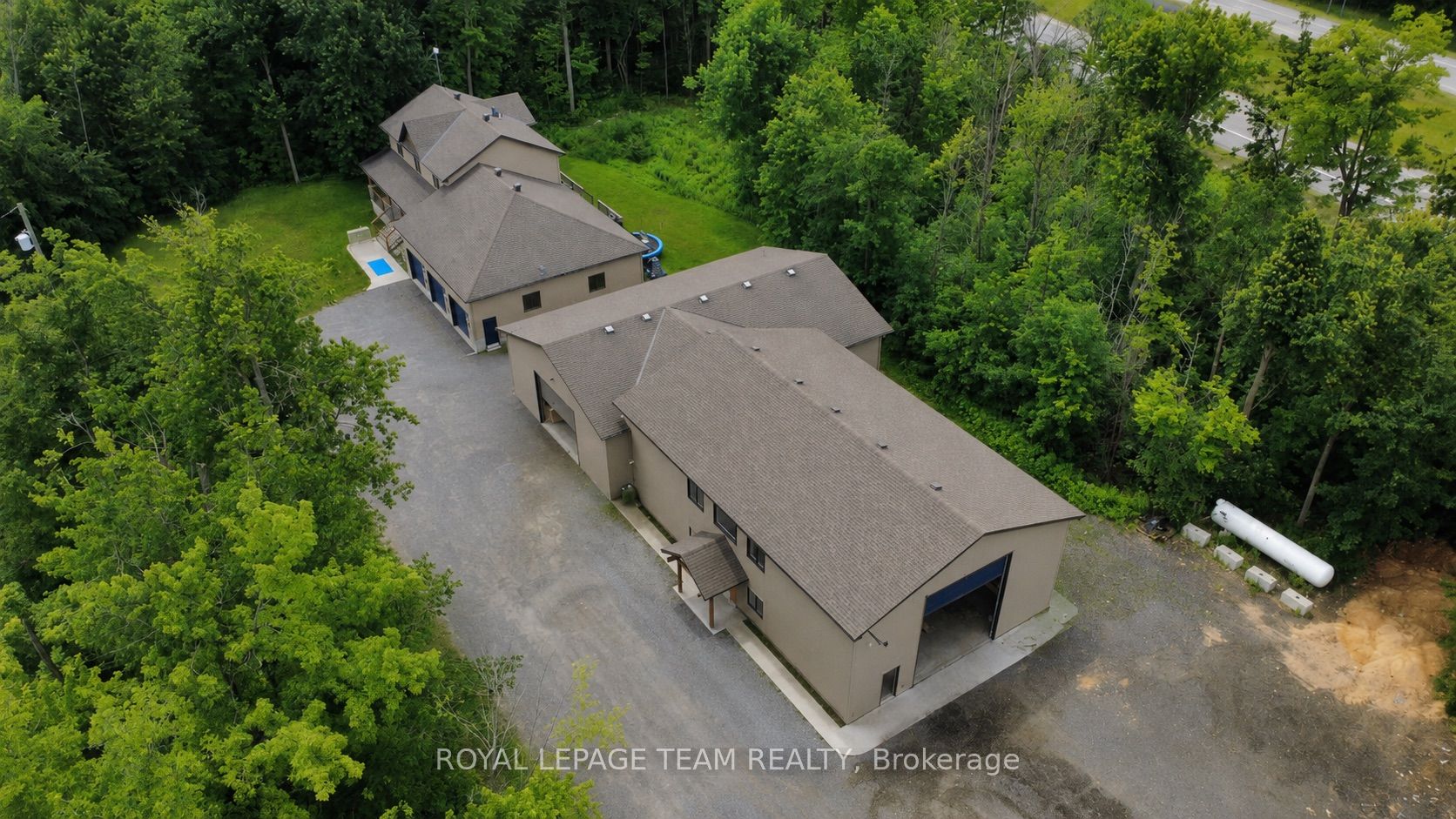 6330 Second Line Road Property Photo 45