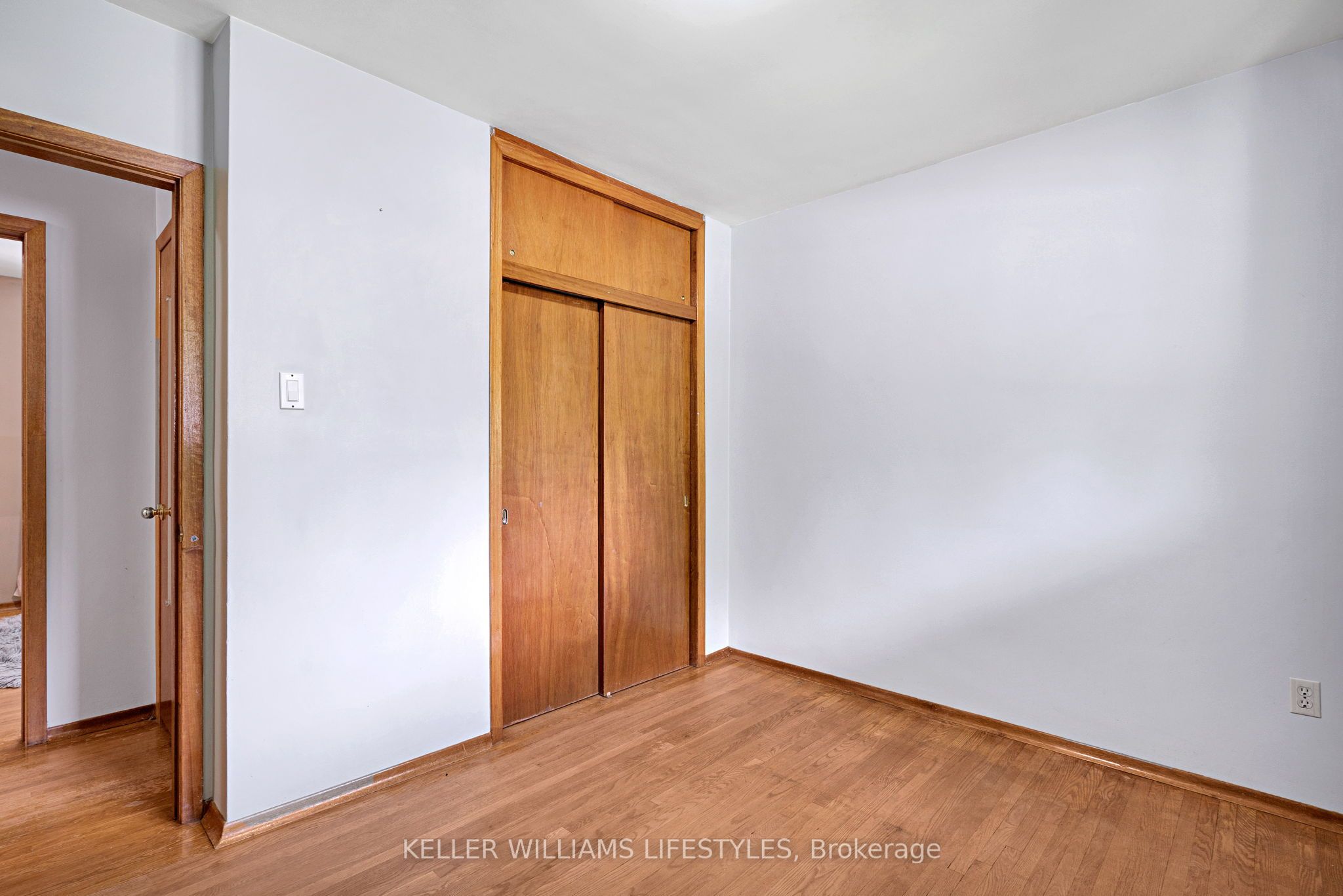 564 Chiddington Avenue Property Photo 29