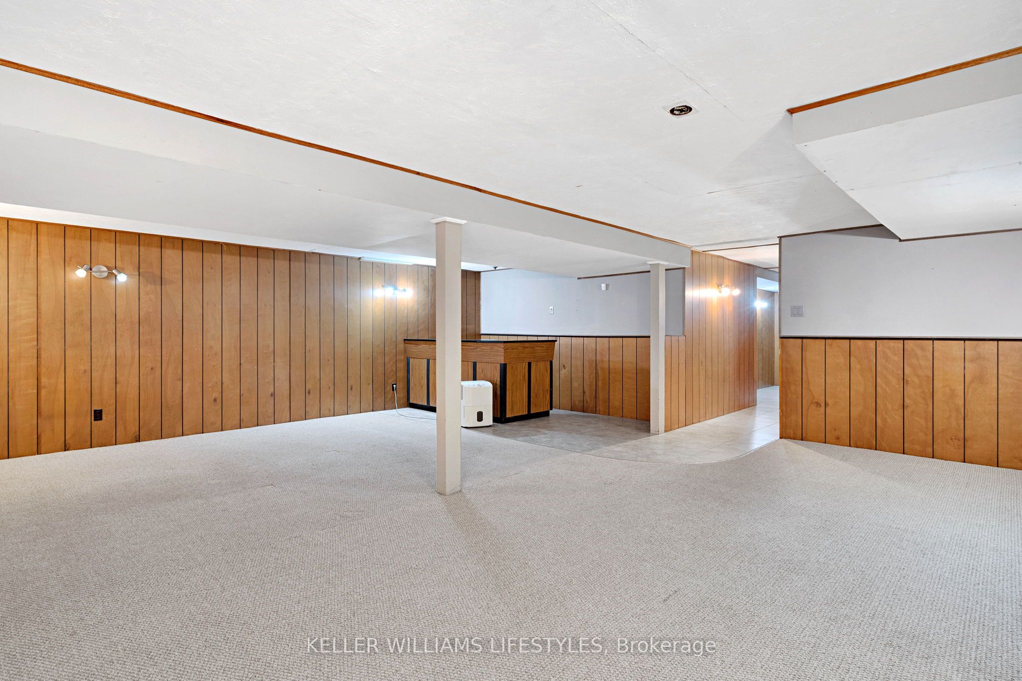 564 Chiddington Avenue Property Photo 31