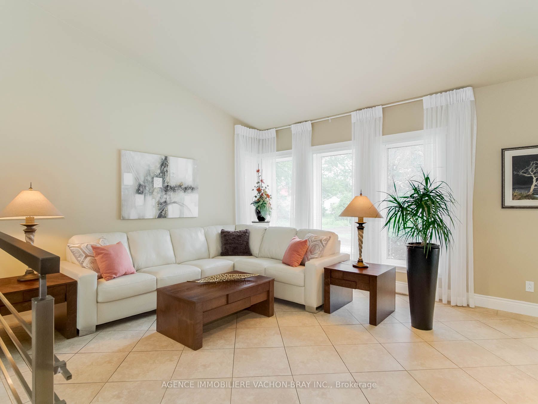 21050 Juniper Avenue Property Photo 12