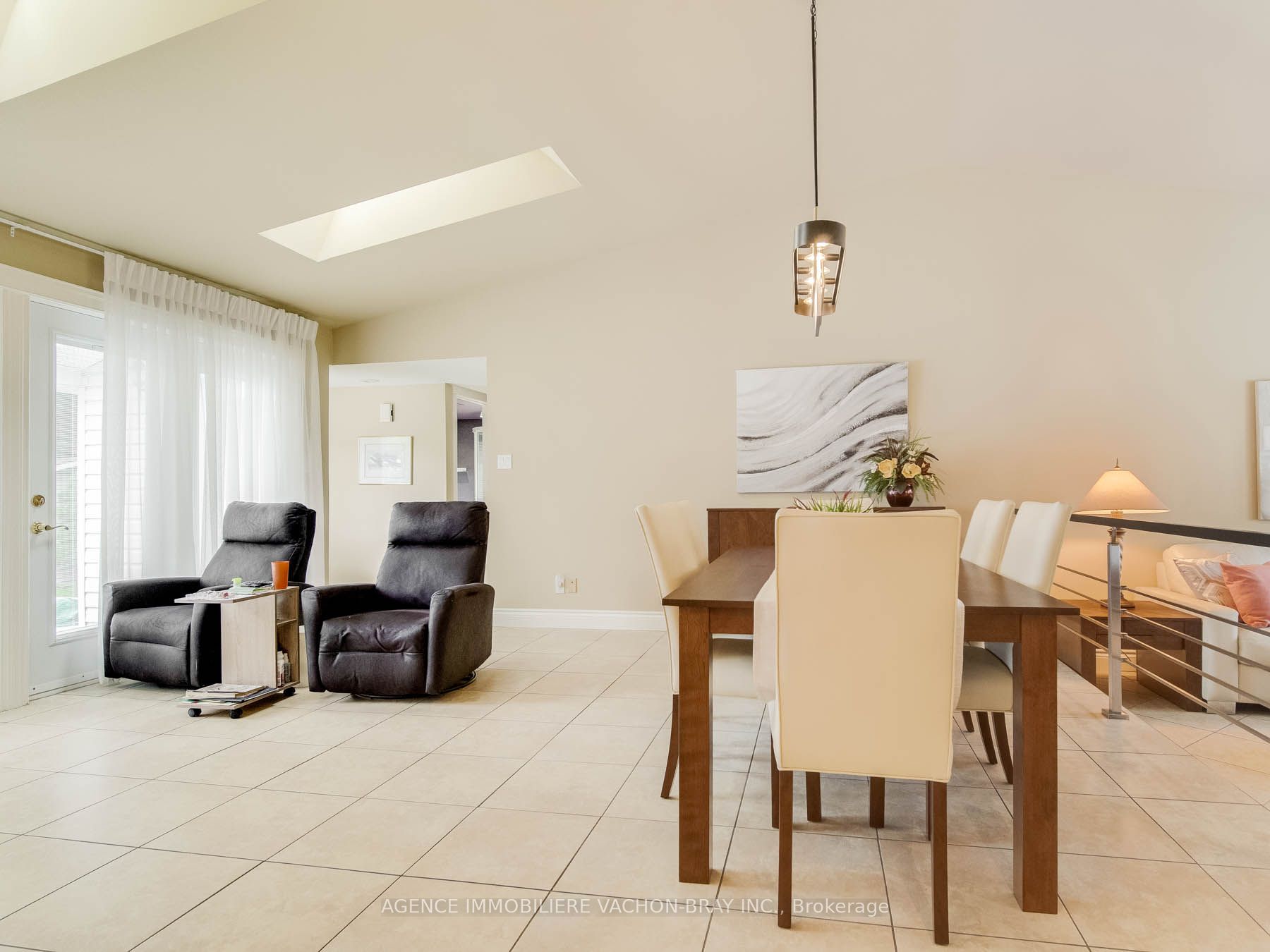 21050 Juniper Avenue Property Photo 15