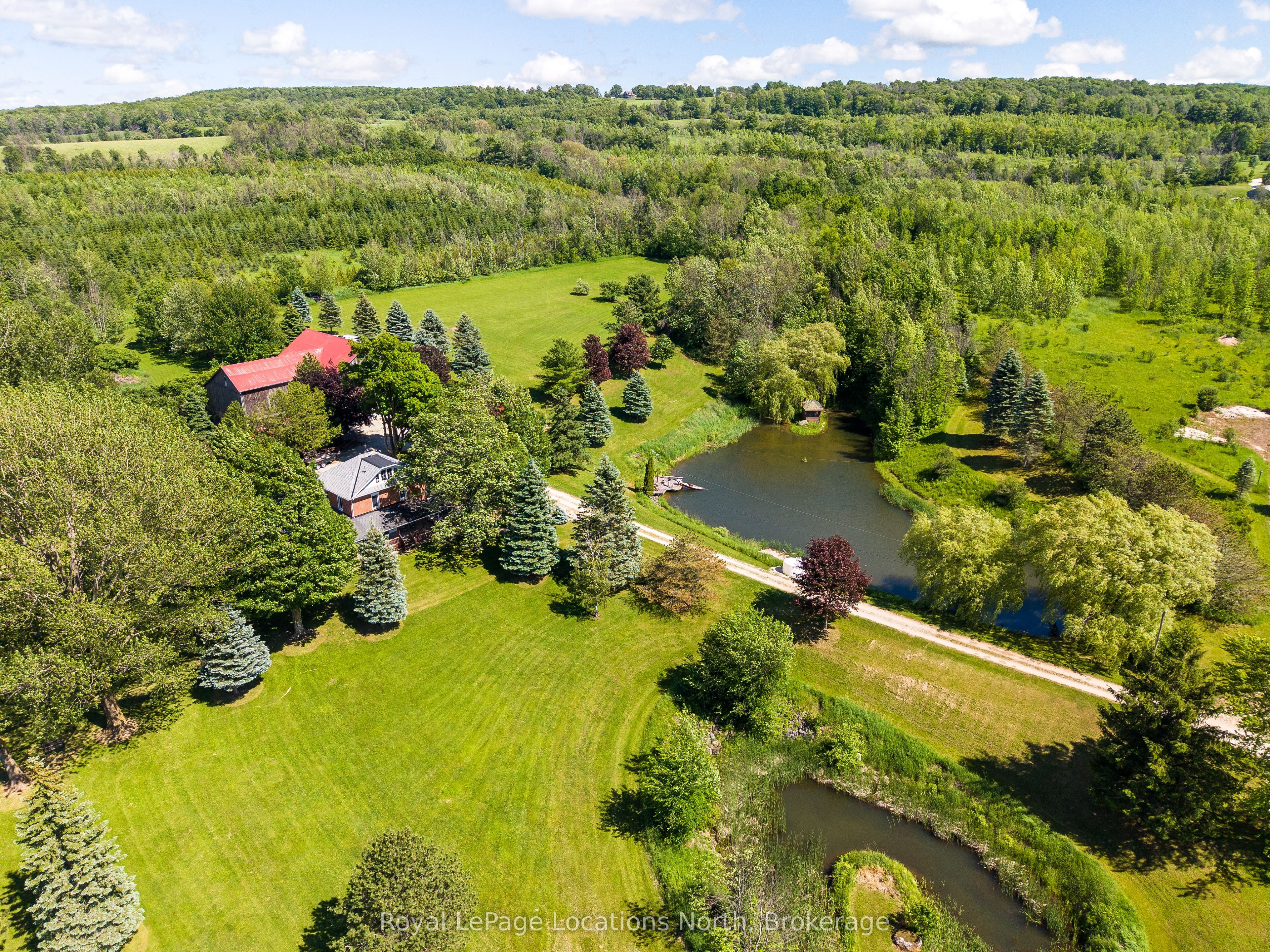 415799 10th Line Property Photo 8