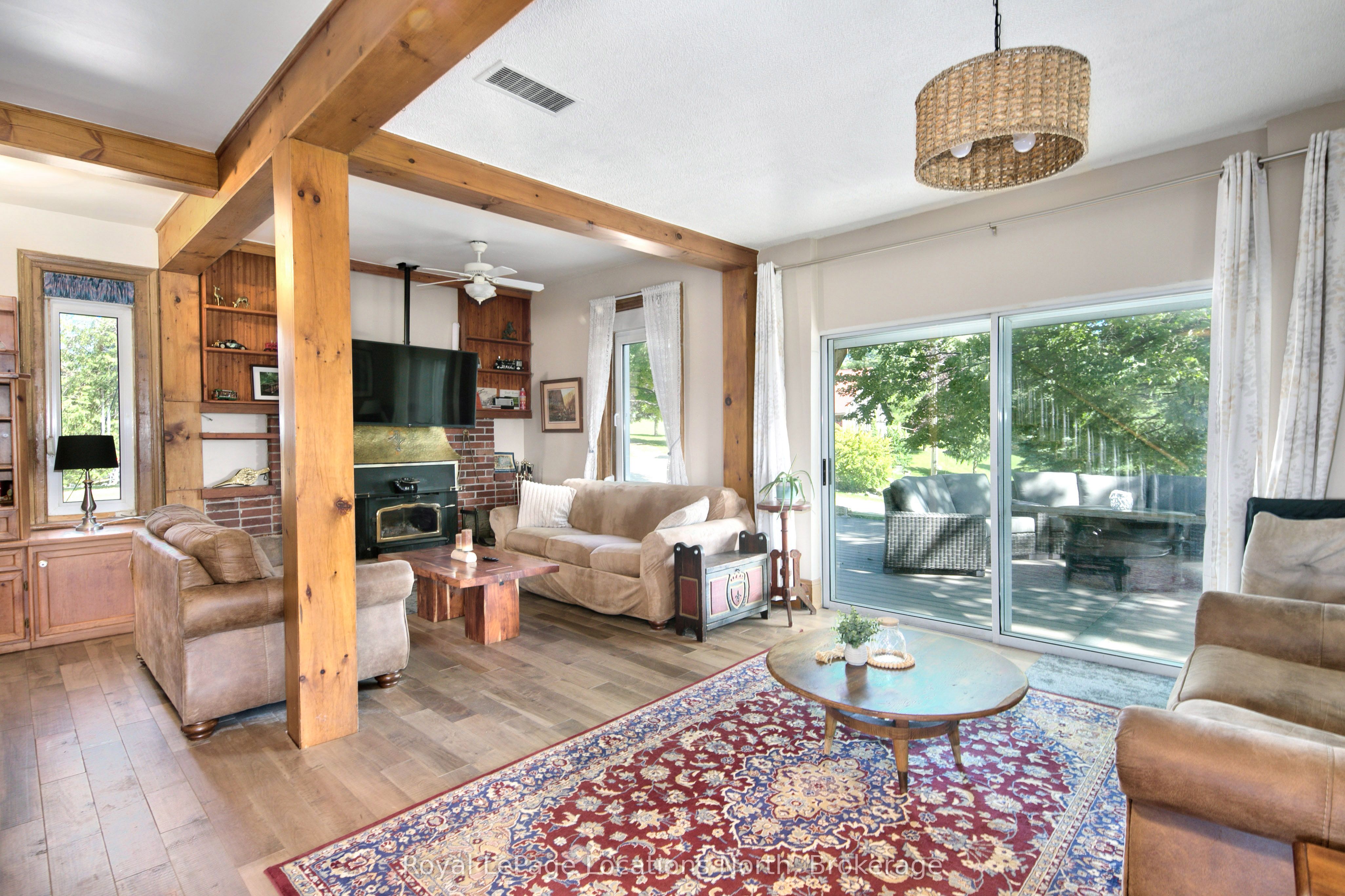 415799 10th Line Property Photo 11