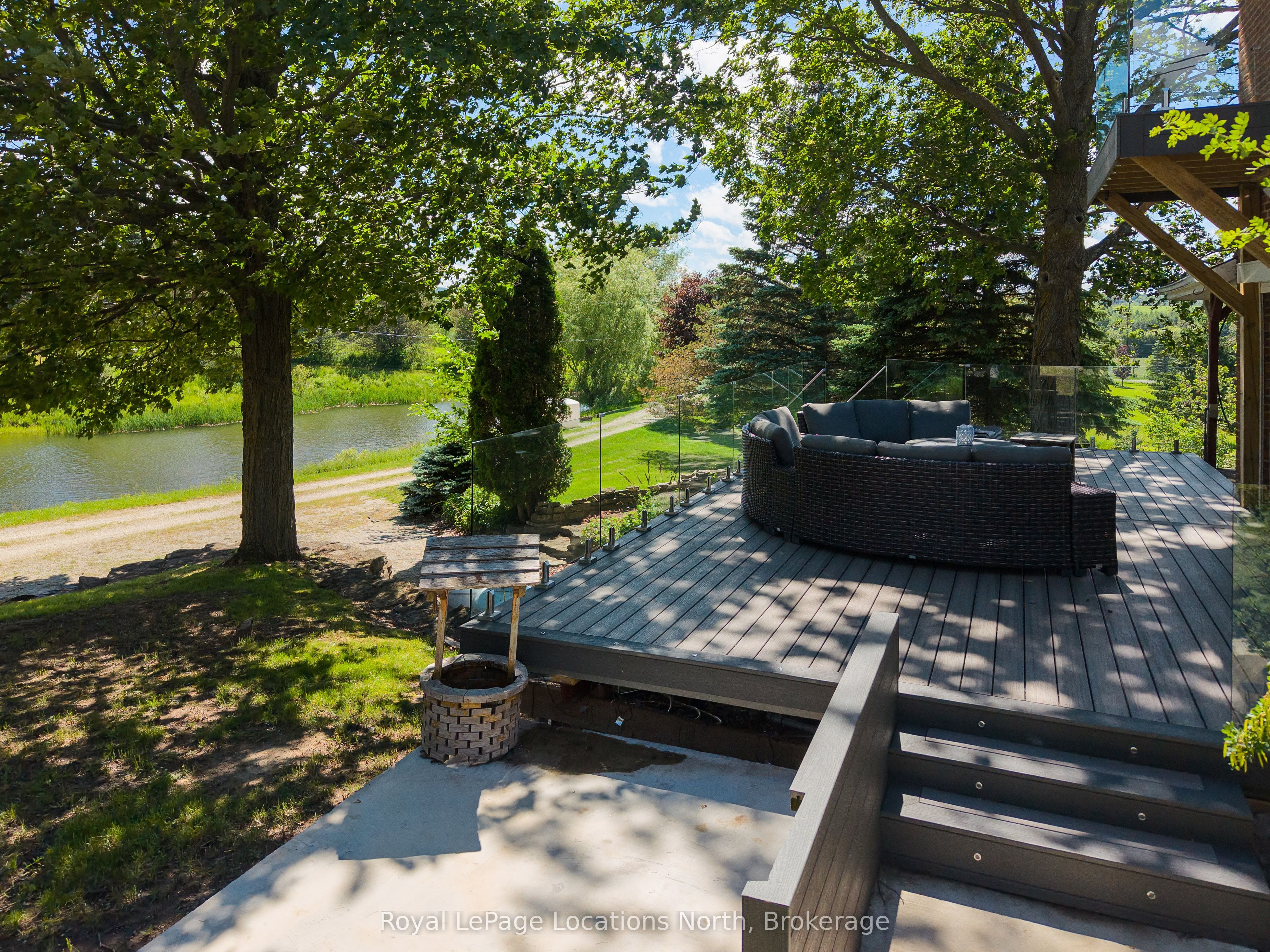 415799 10th Line Property Photo 33