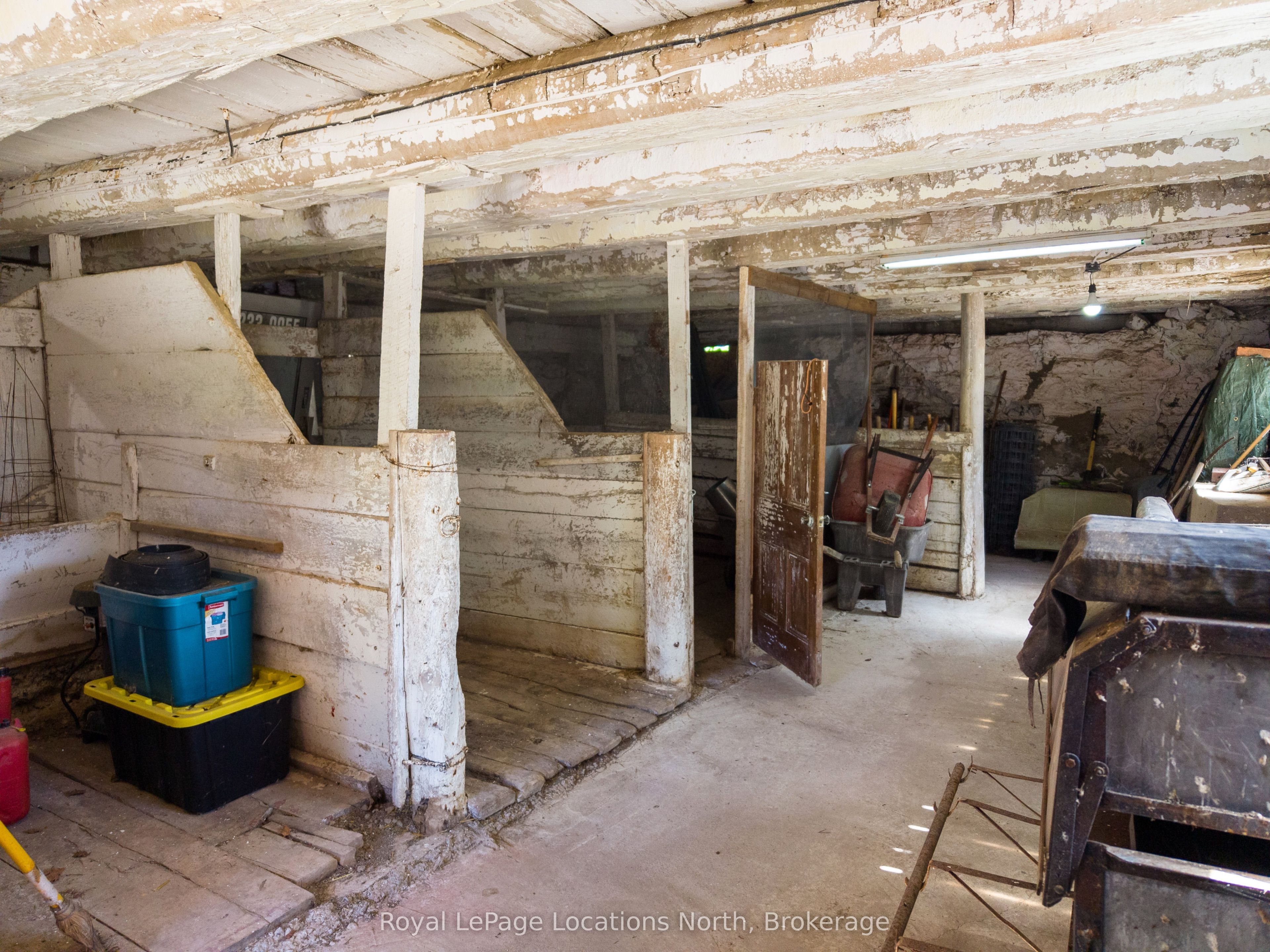 415799 10th Line Property Photo 43