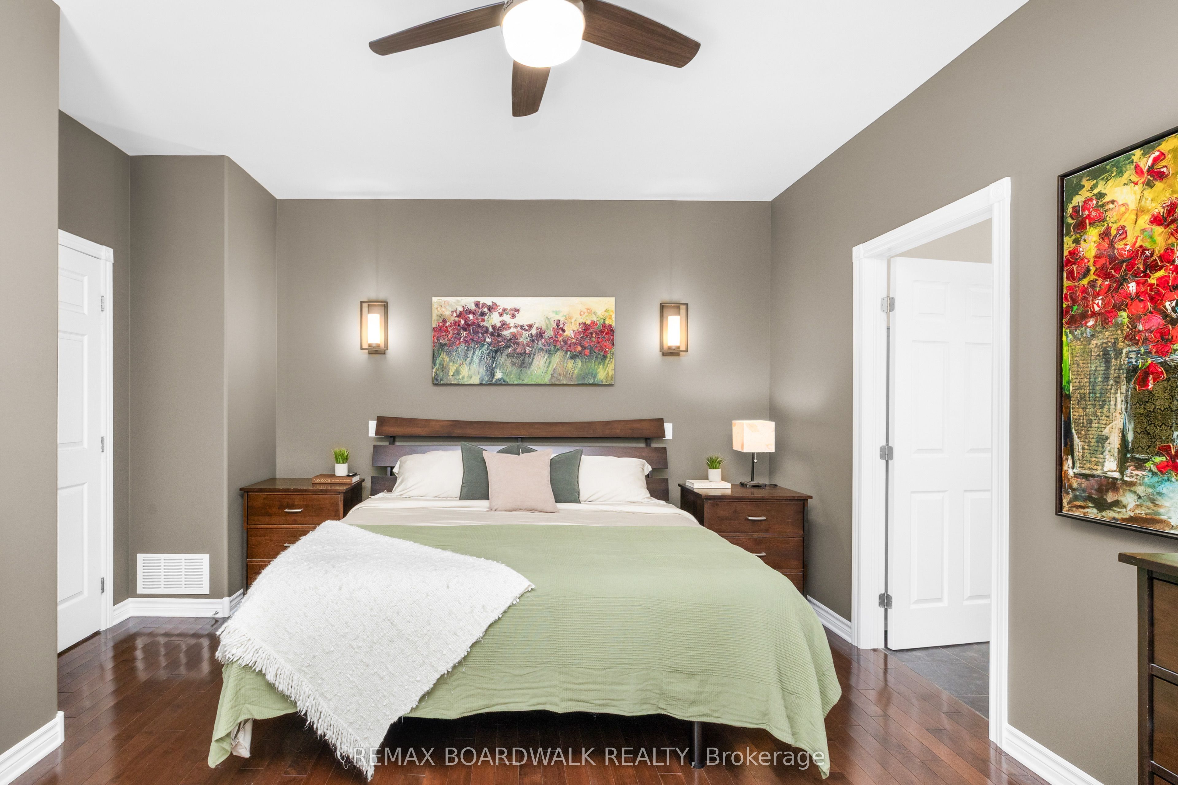 6671 Third Line Road Property Photo 23