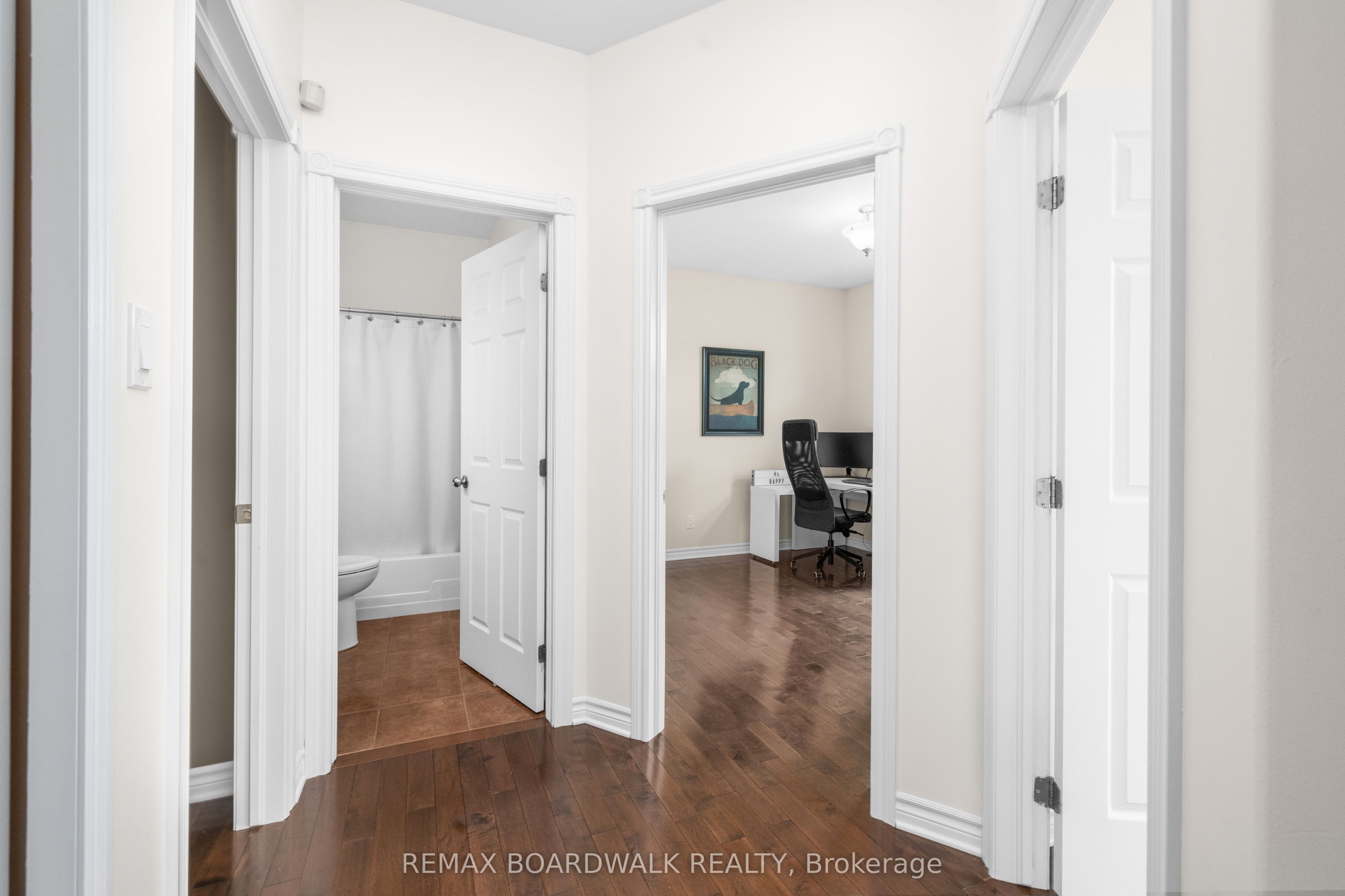 6671 Third Line Road Property Photo 29