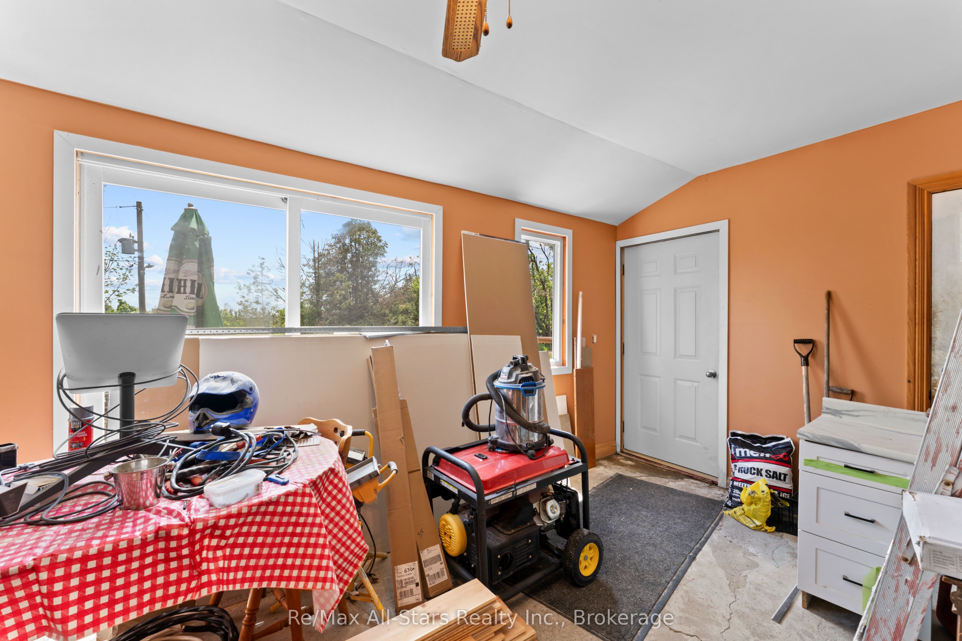 381 Burnt River Road Property Photo 4