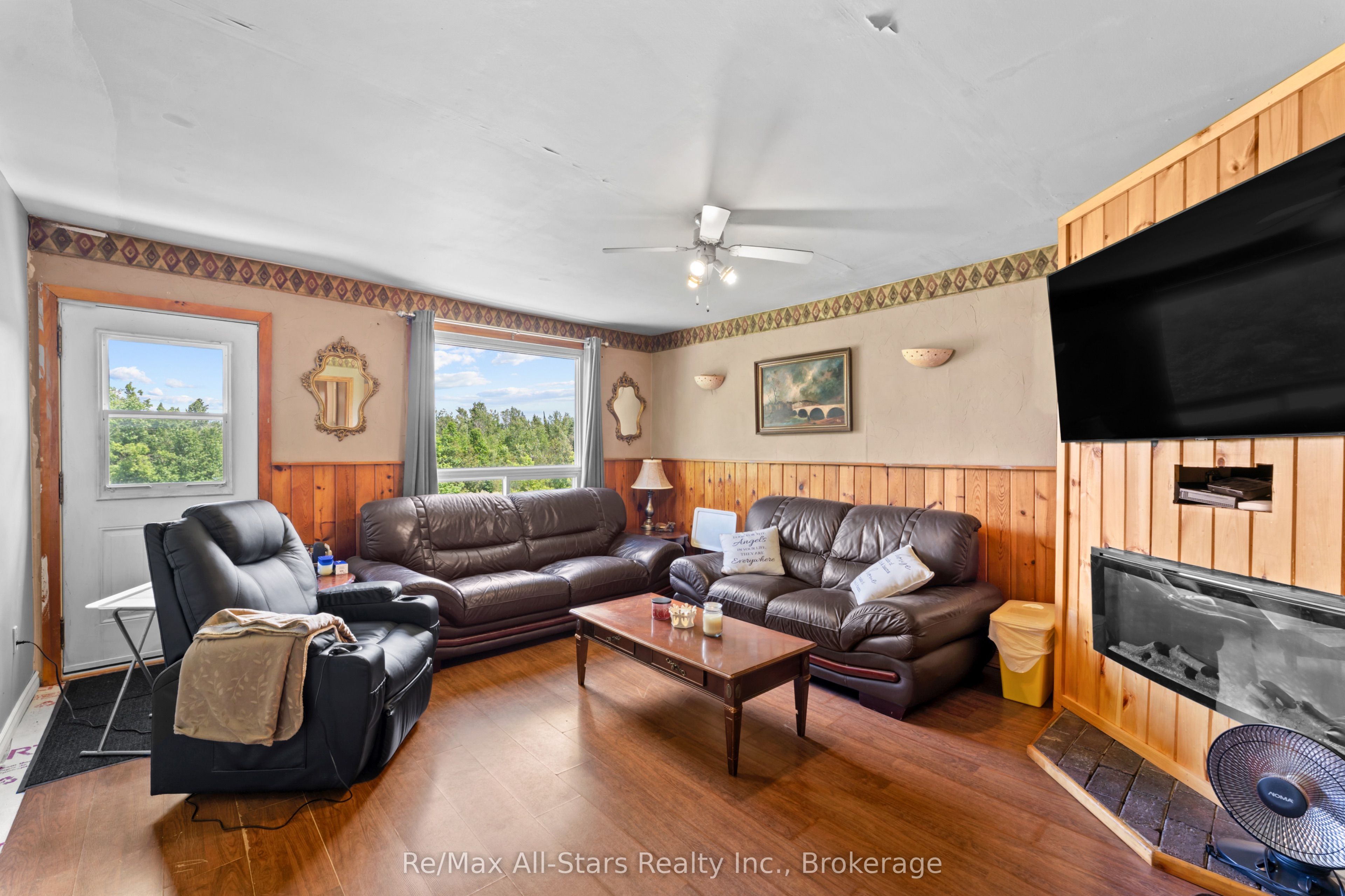 381 Burnt River Road Property Photo 11