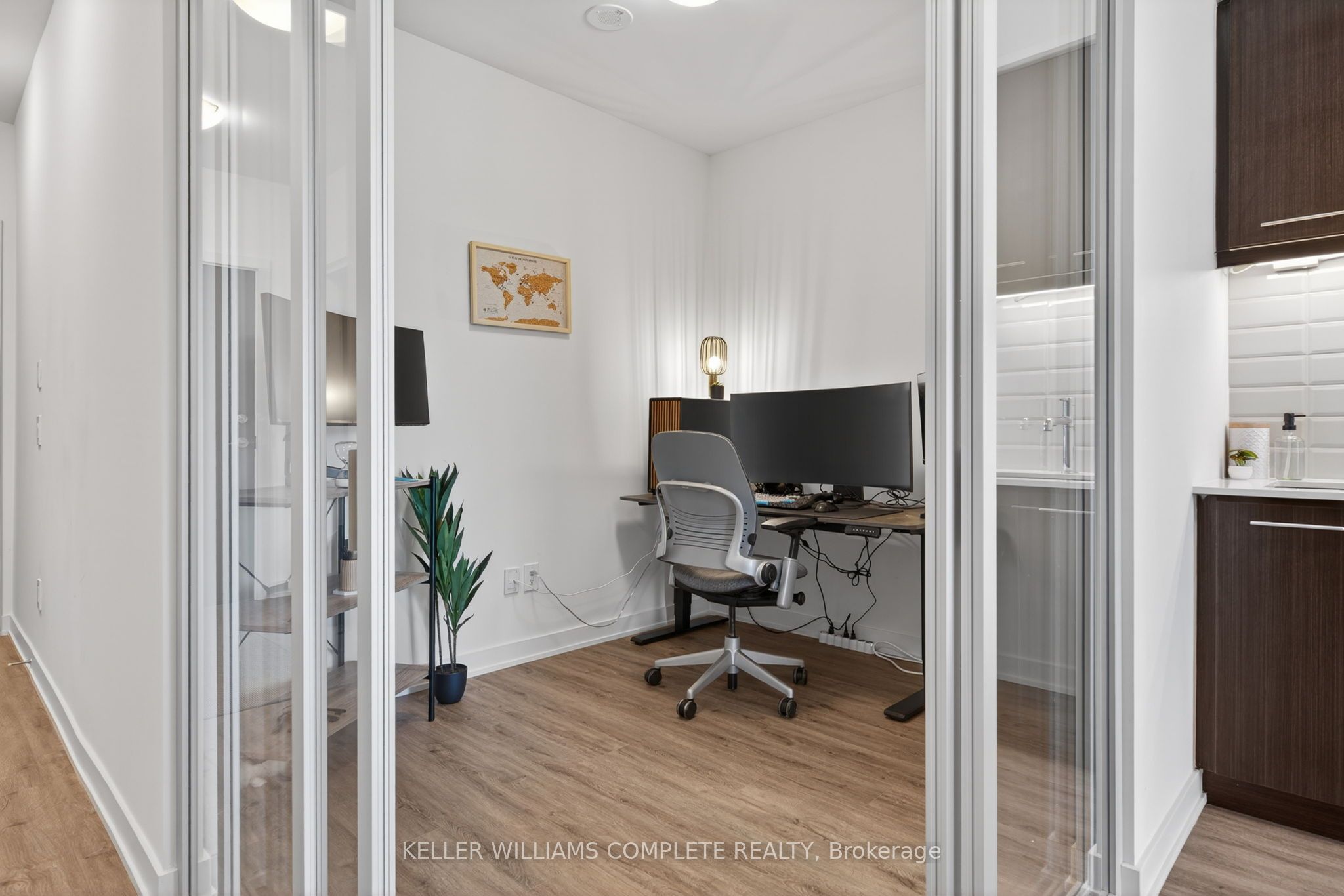 385 Winston Road Unit 501 Property Photo 11