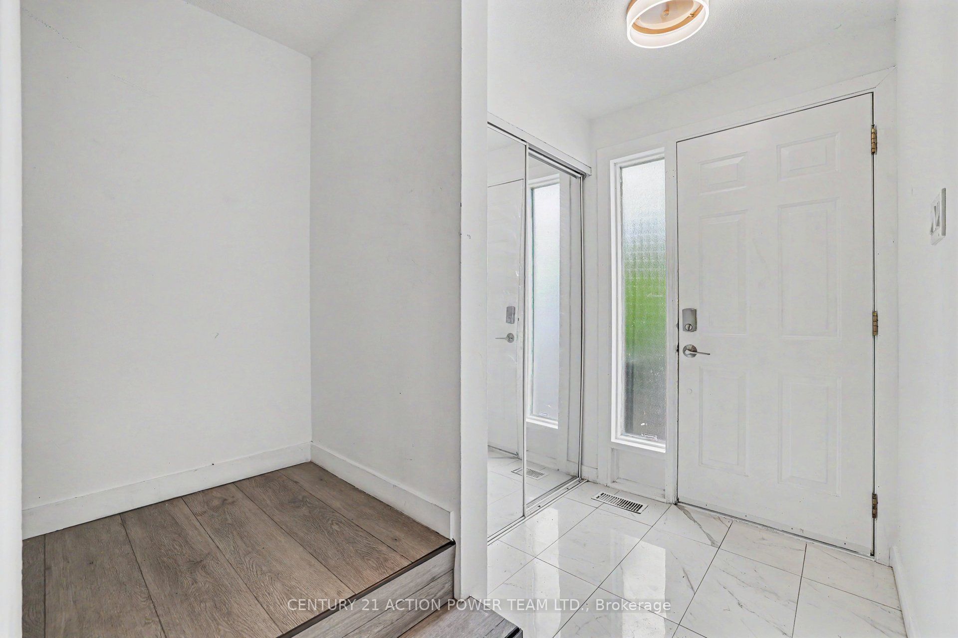 48 Sumac Street 76 Property Photo 4