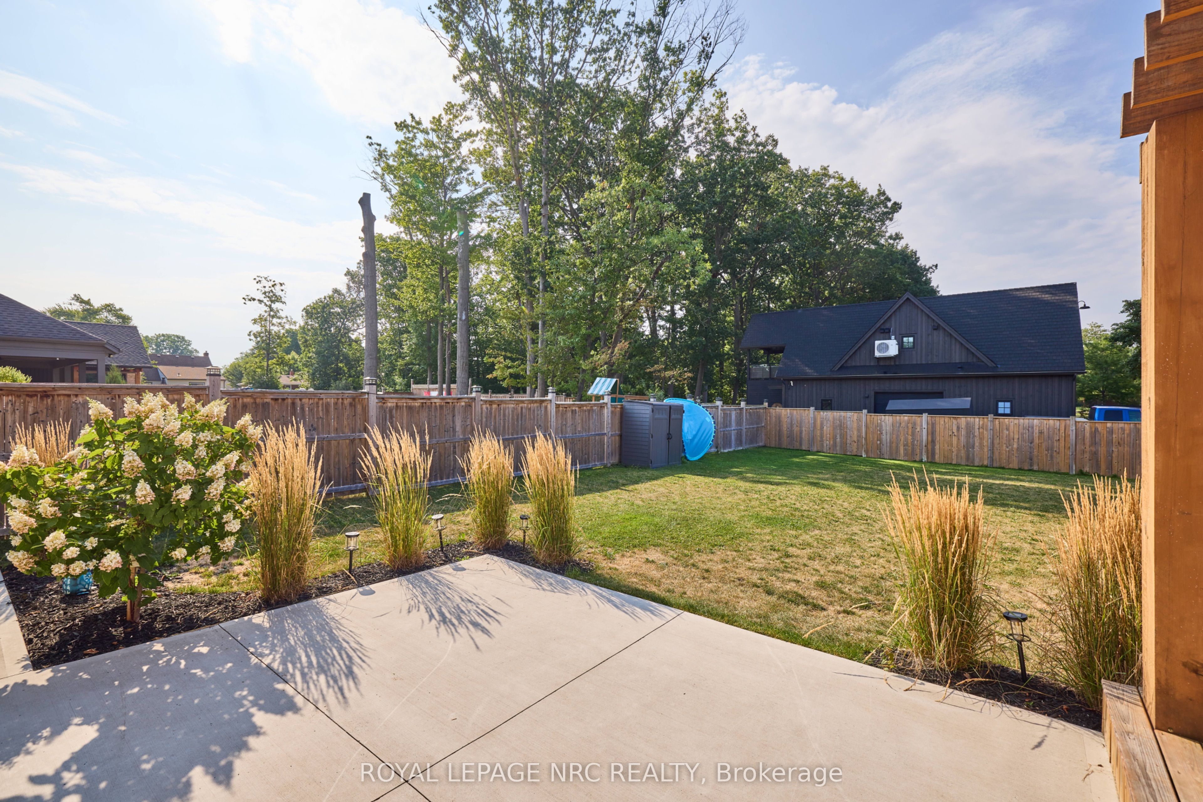 8 Hilda Street Property Photo 49