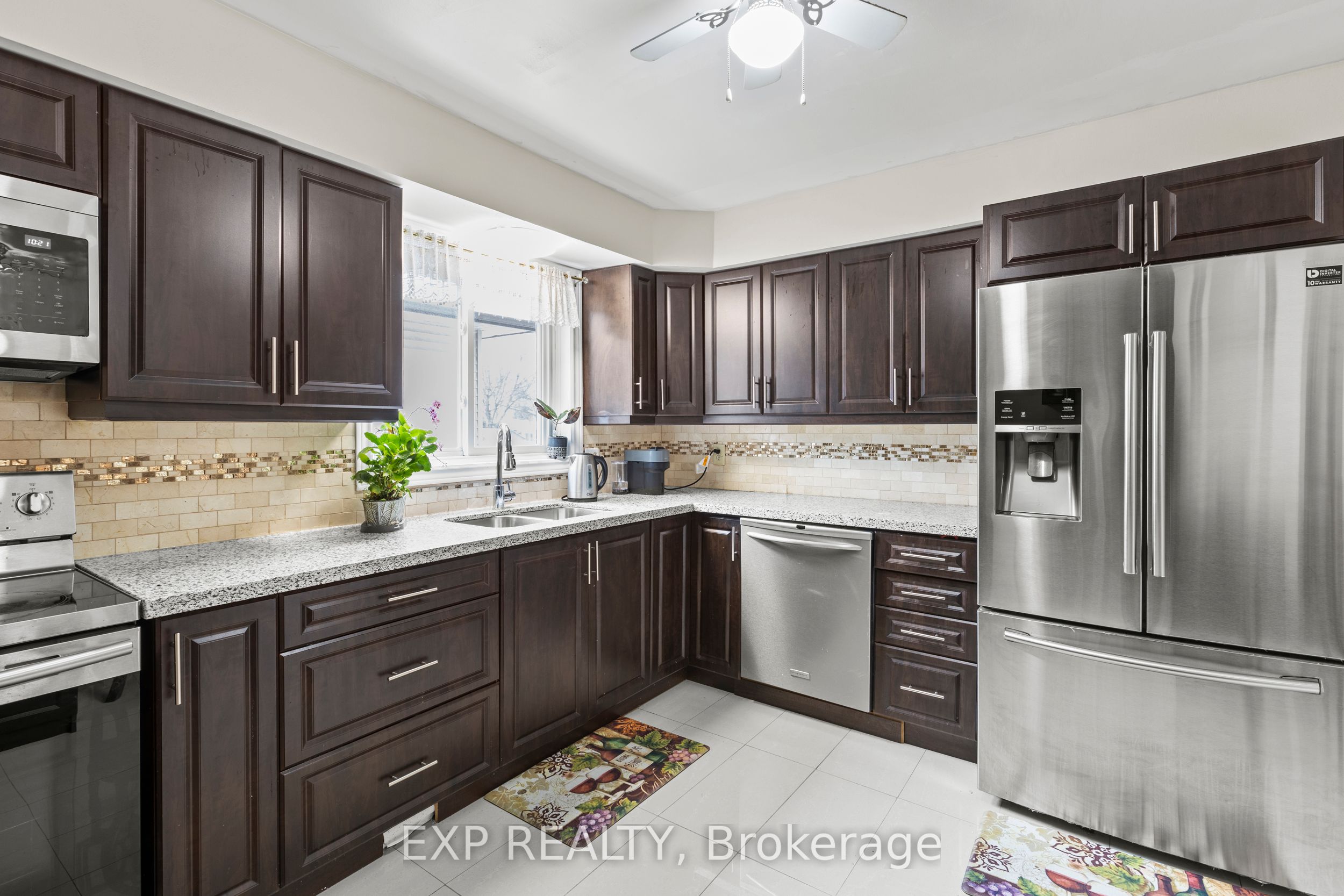 6745 Dawson Street Property Photo 10