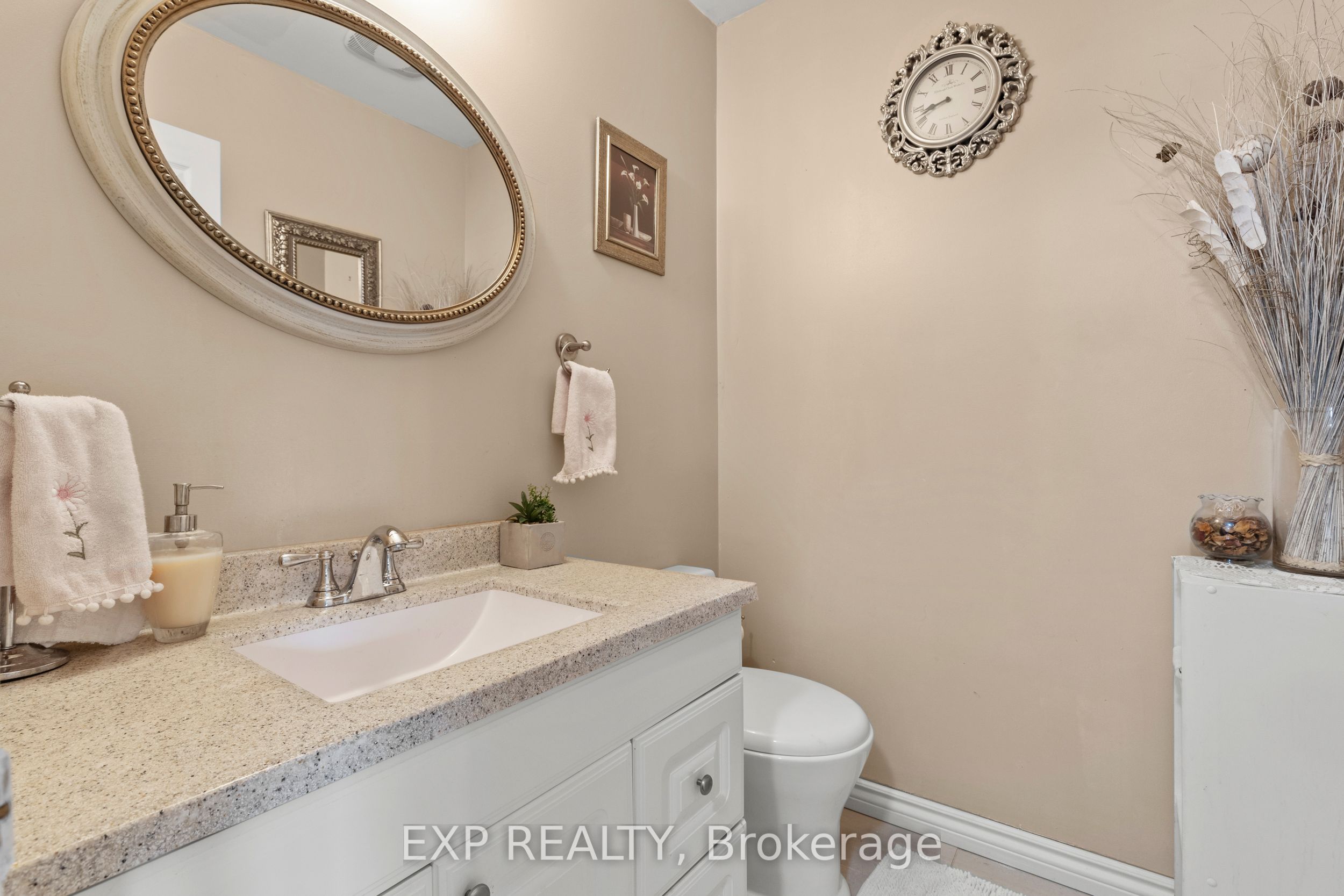 6745 Dawson Street Property Photo 12