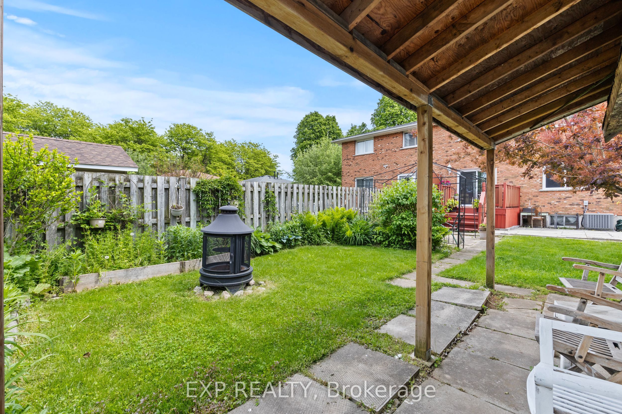 6745 Dawson Street Property Photo 34