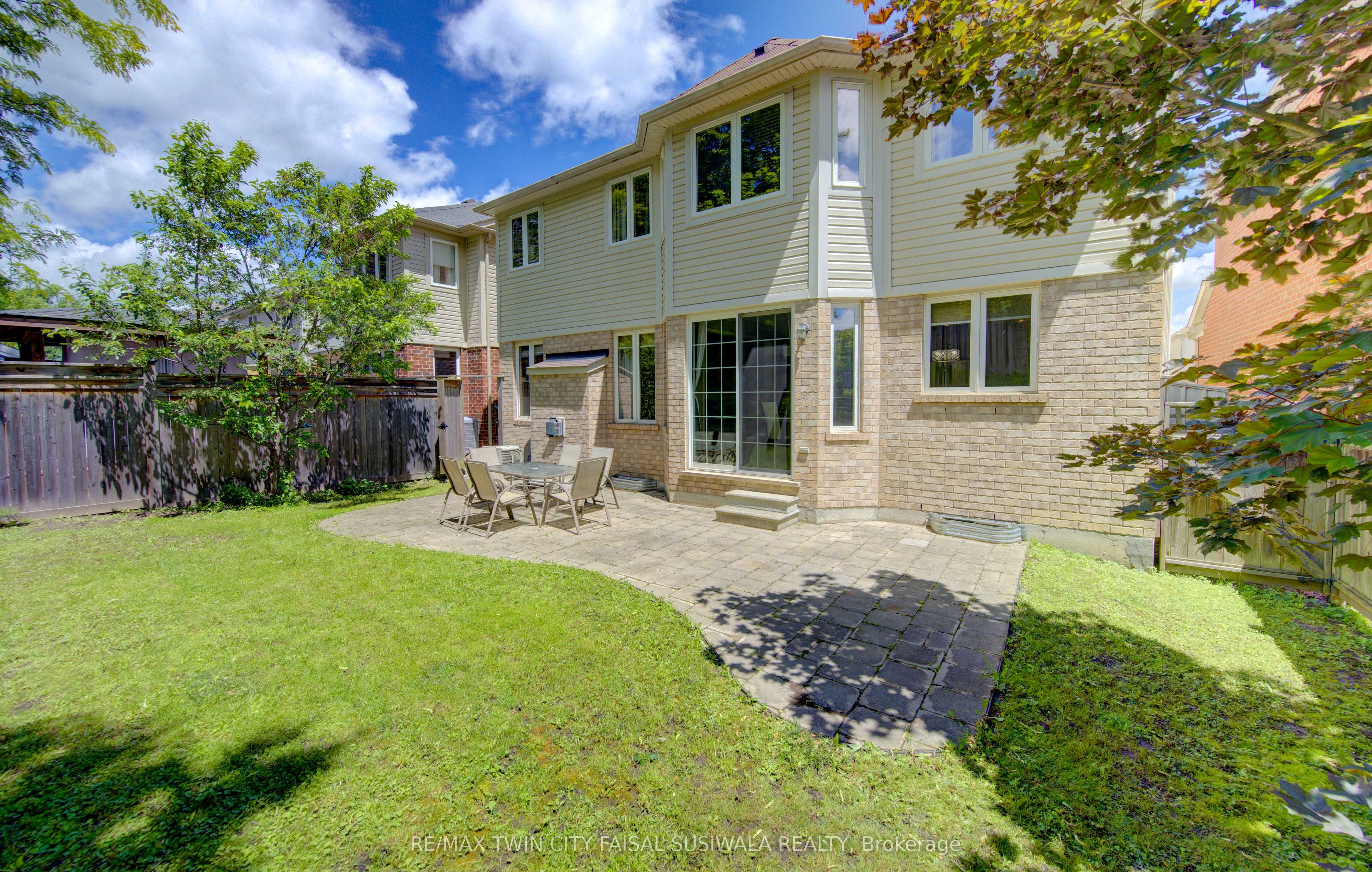 184 Fletcher Circle Property Photo 4