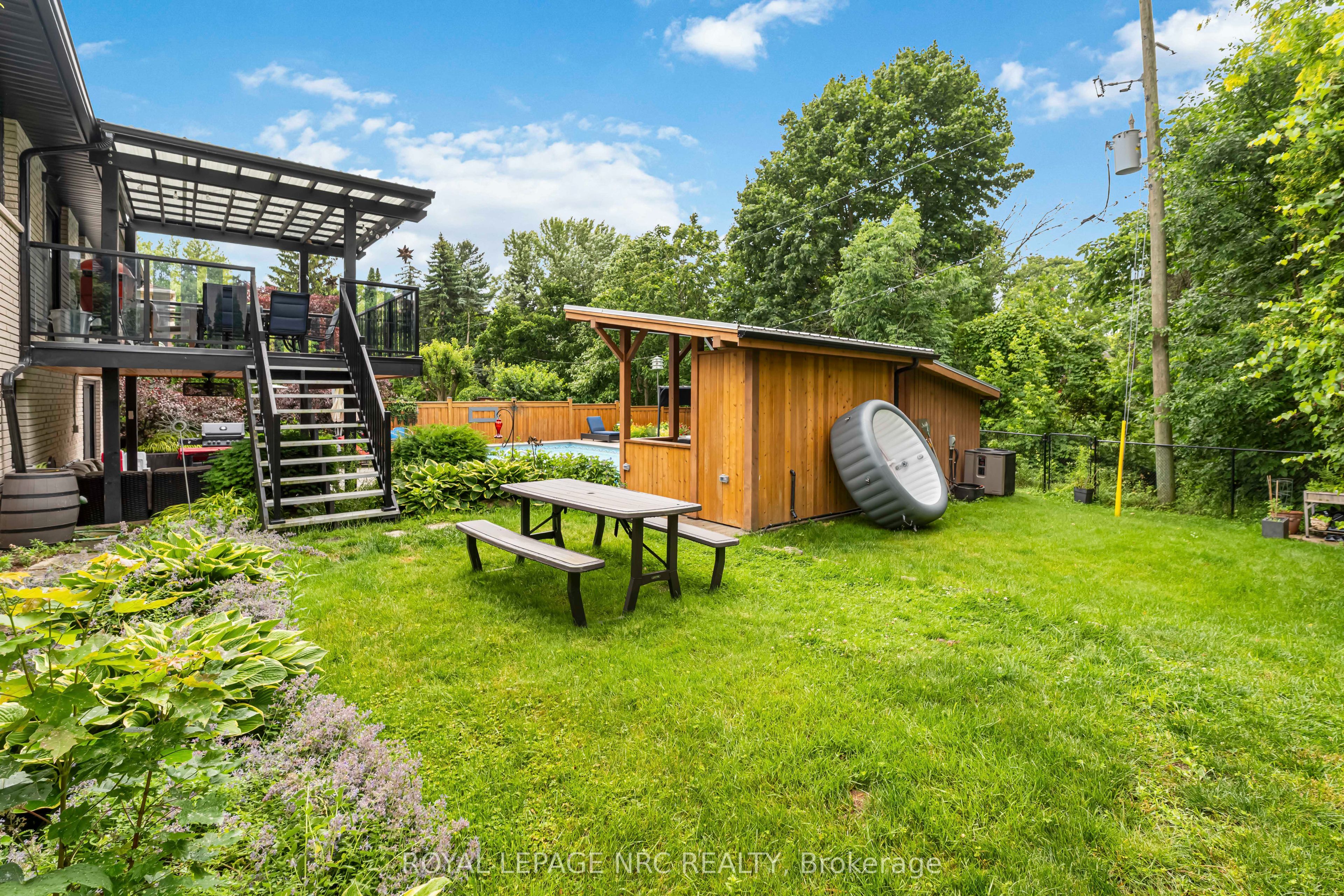 9 Cartier Drive Property Photo 26