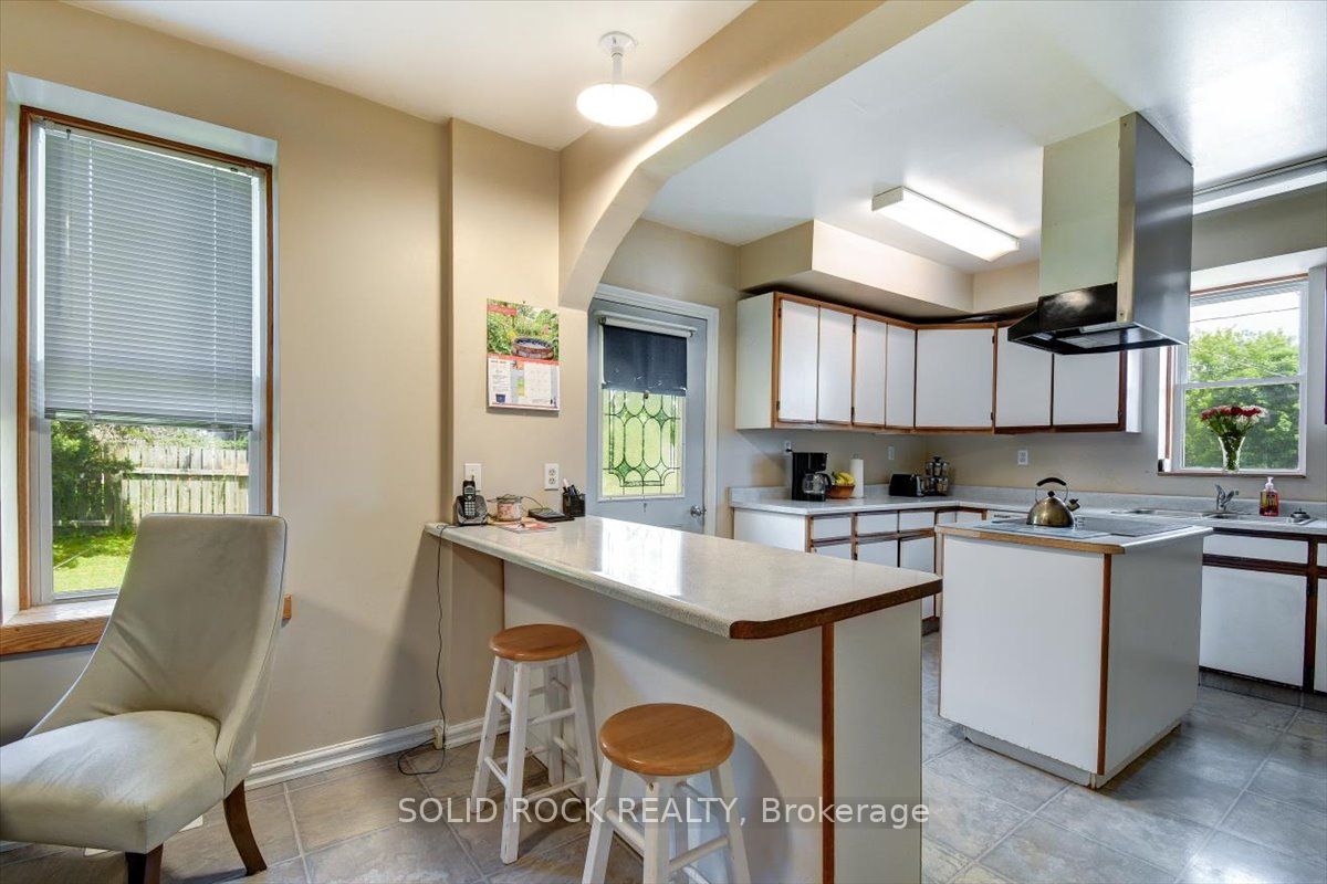 53 Church (st) Avenue Property Photo 8