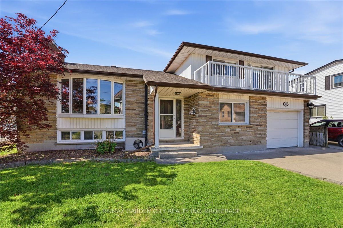 41 Albert Street W Property Photo 10