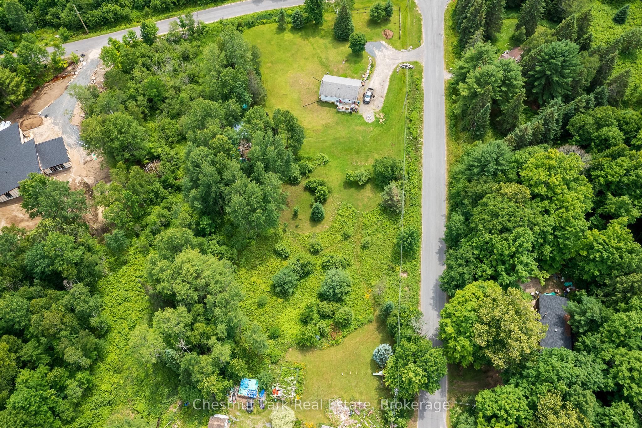 17 Vernon Lane Property Photo 12