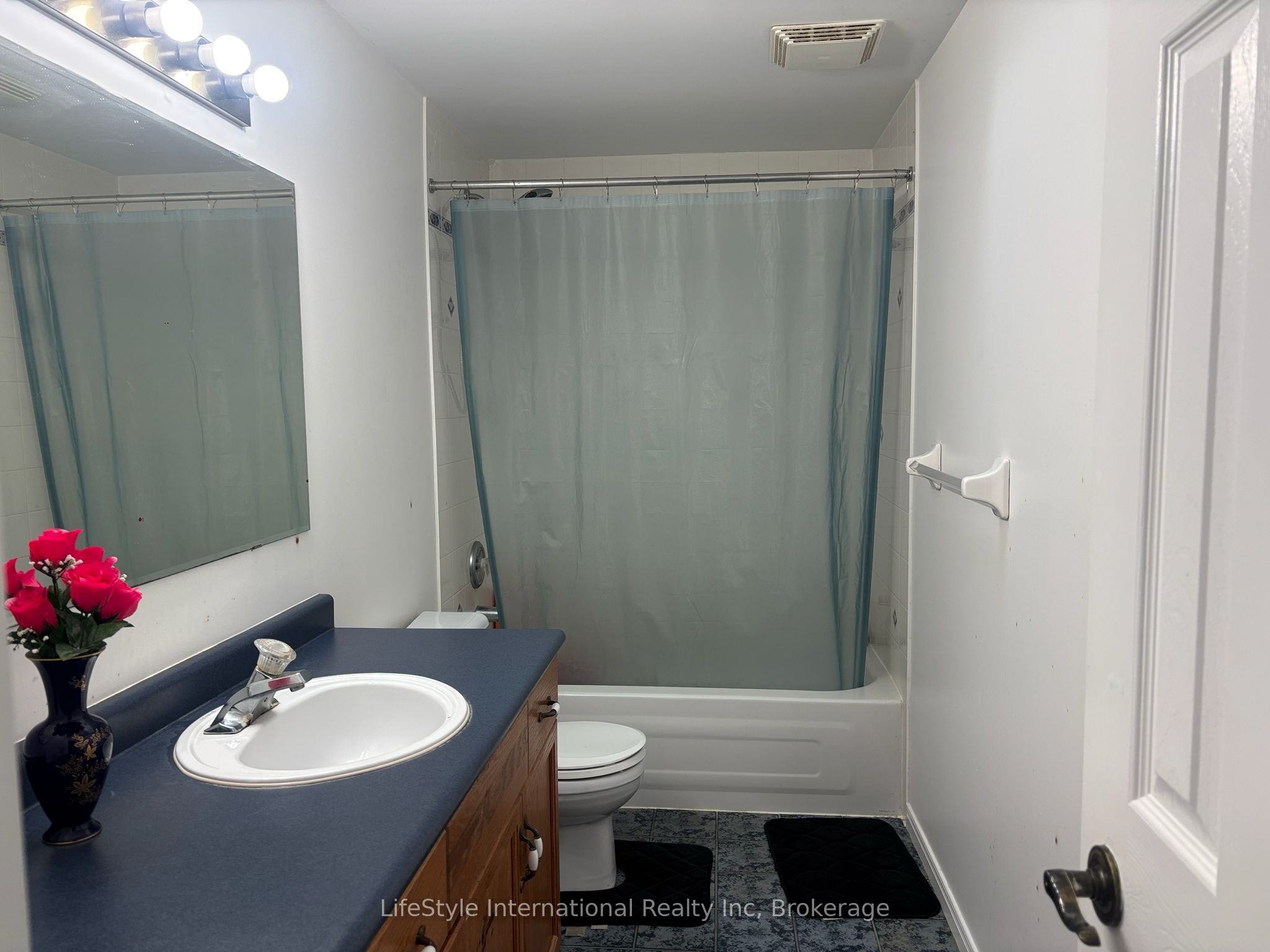 41 Camm Crescent Property Photo 17