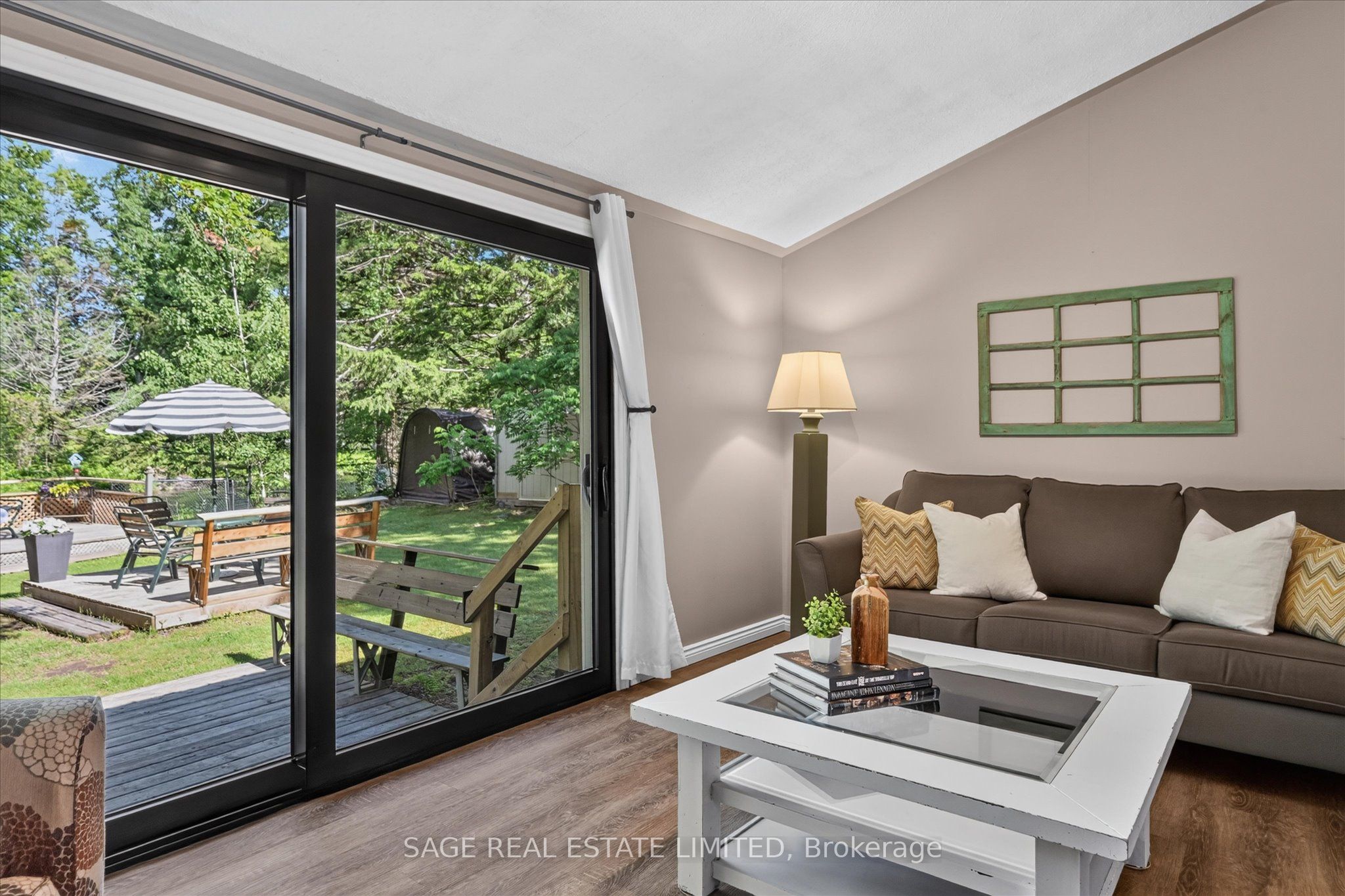 420 Edwina Drive Property Photo 14