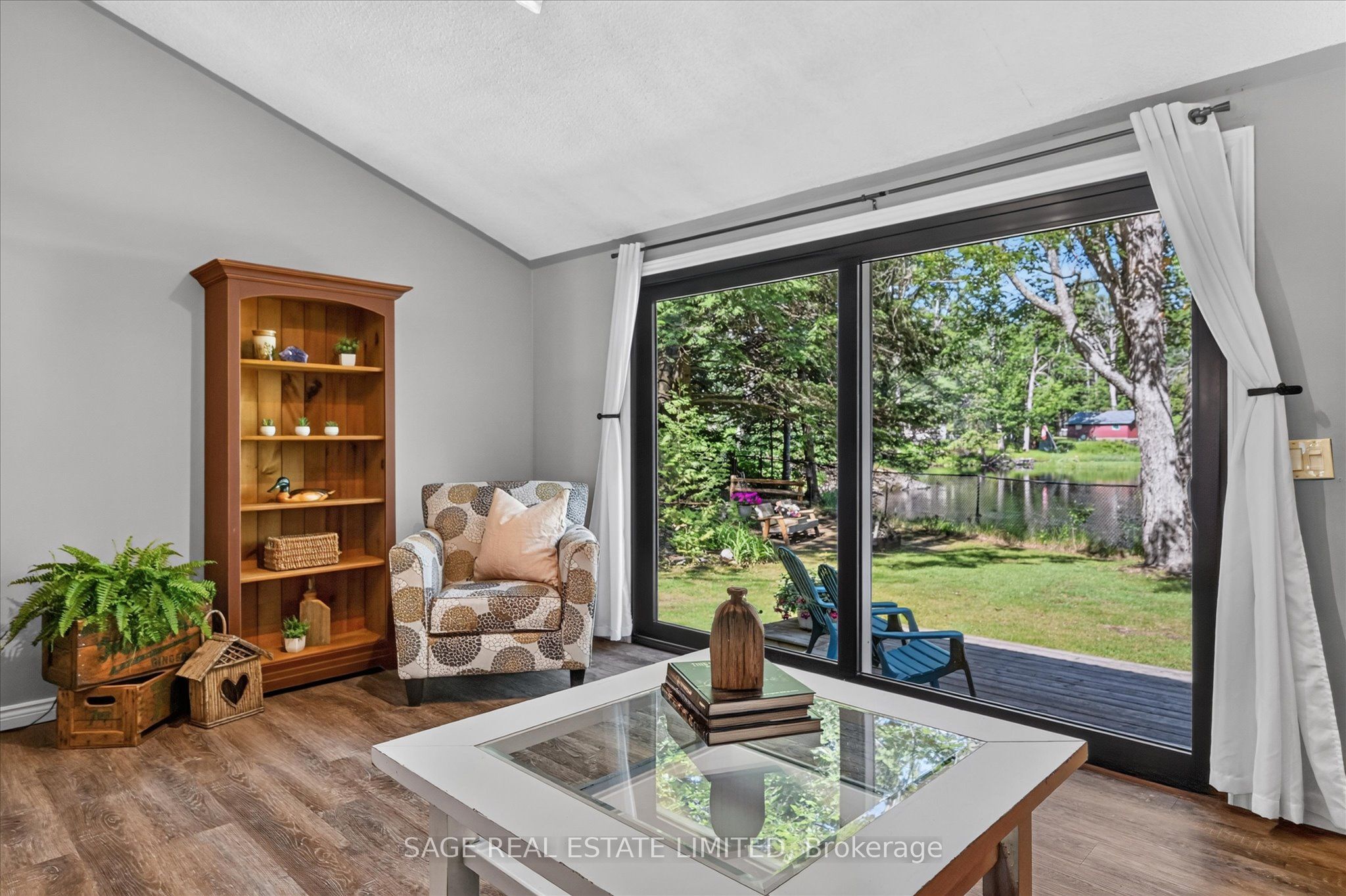 420 Edwina Drive Property Photo 17