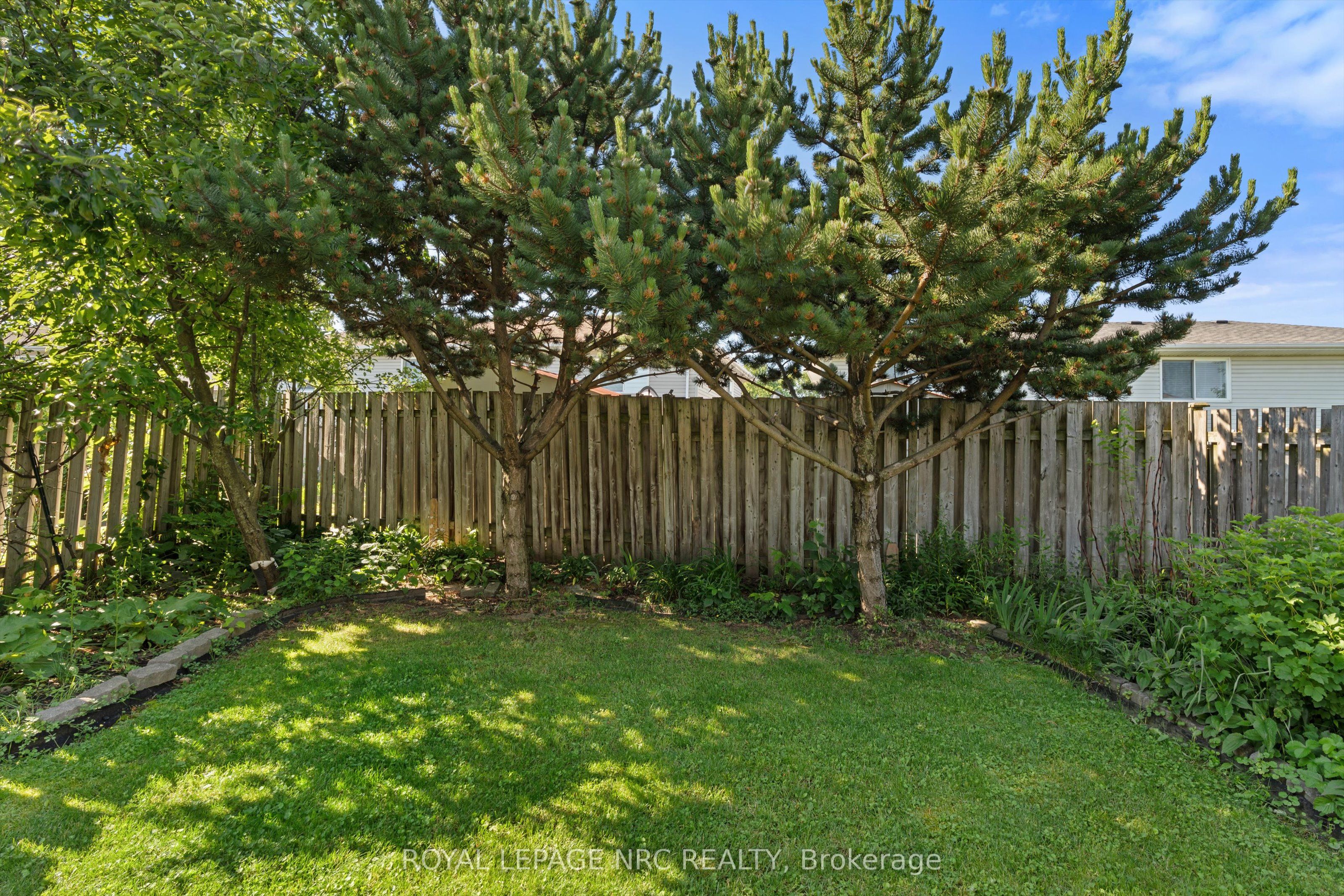7722 Yvette Crescent Property Photo 29