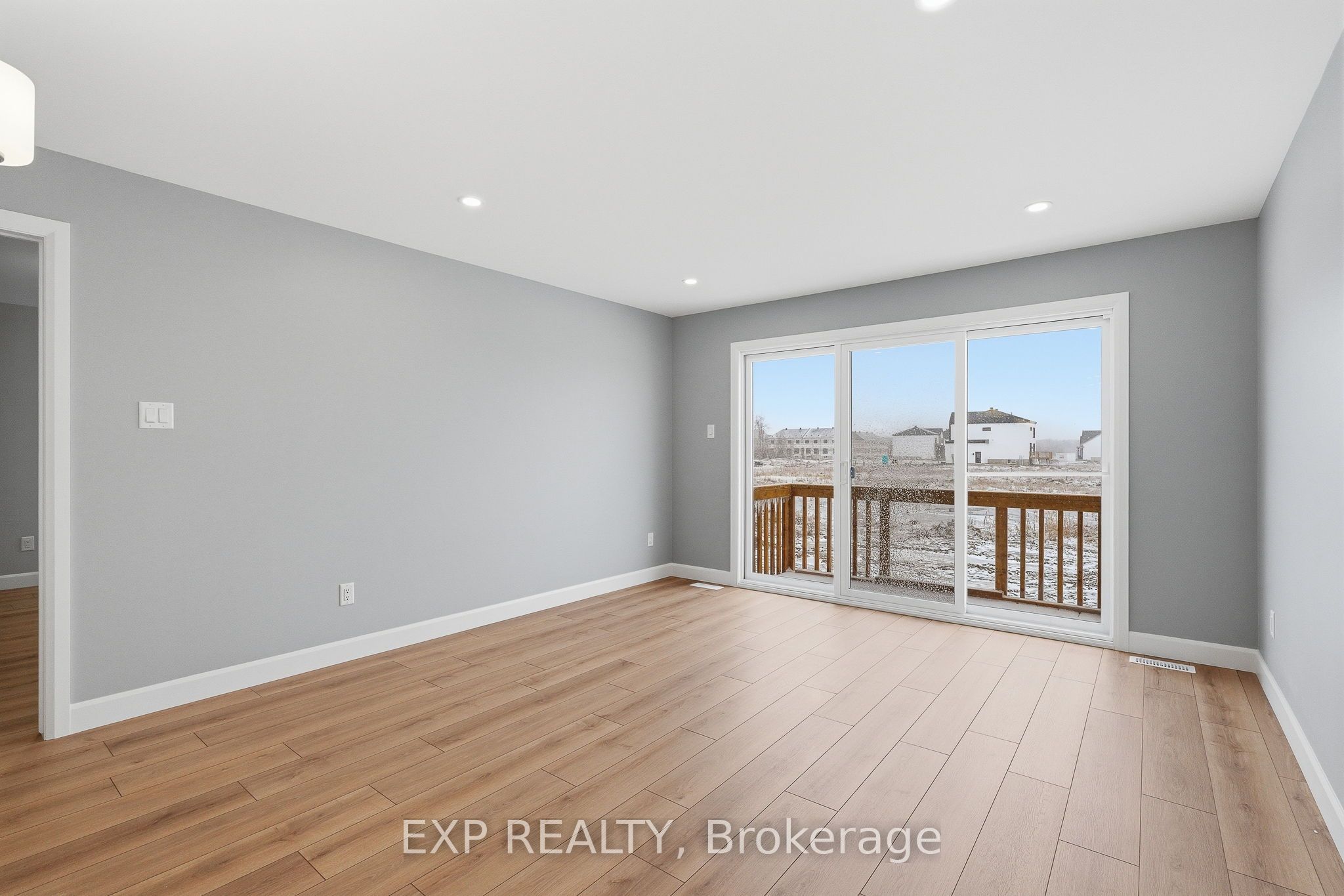 988 Katia Street Property Photo 13