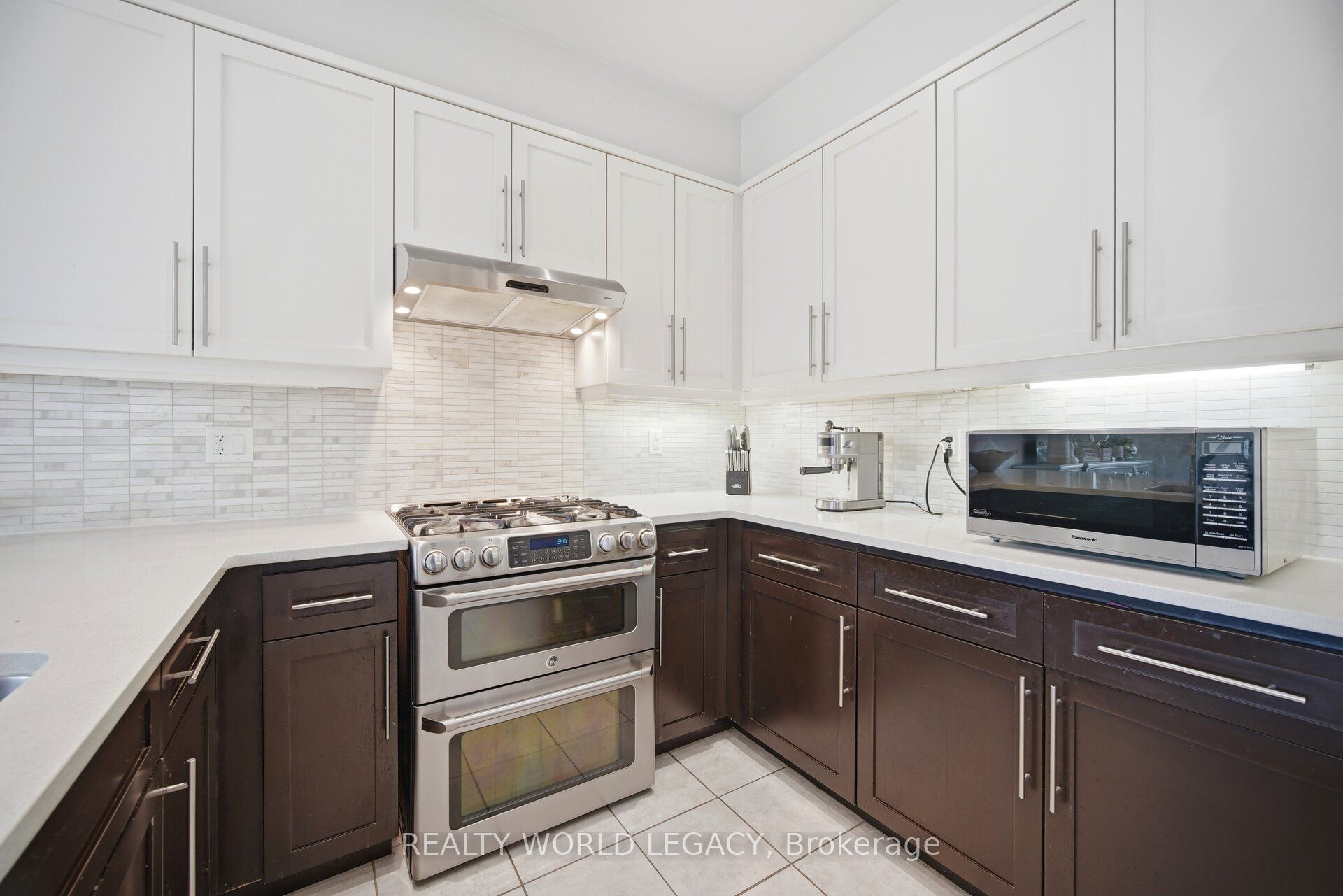 58 Doon Creek Street Property Photo 13