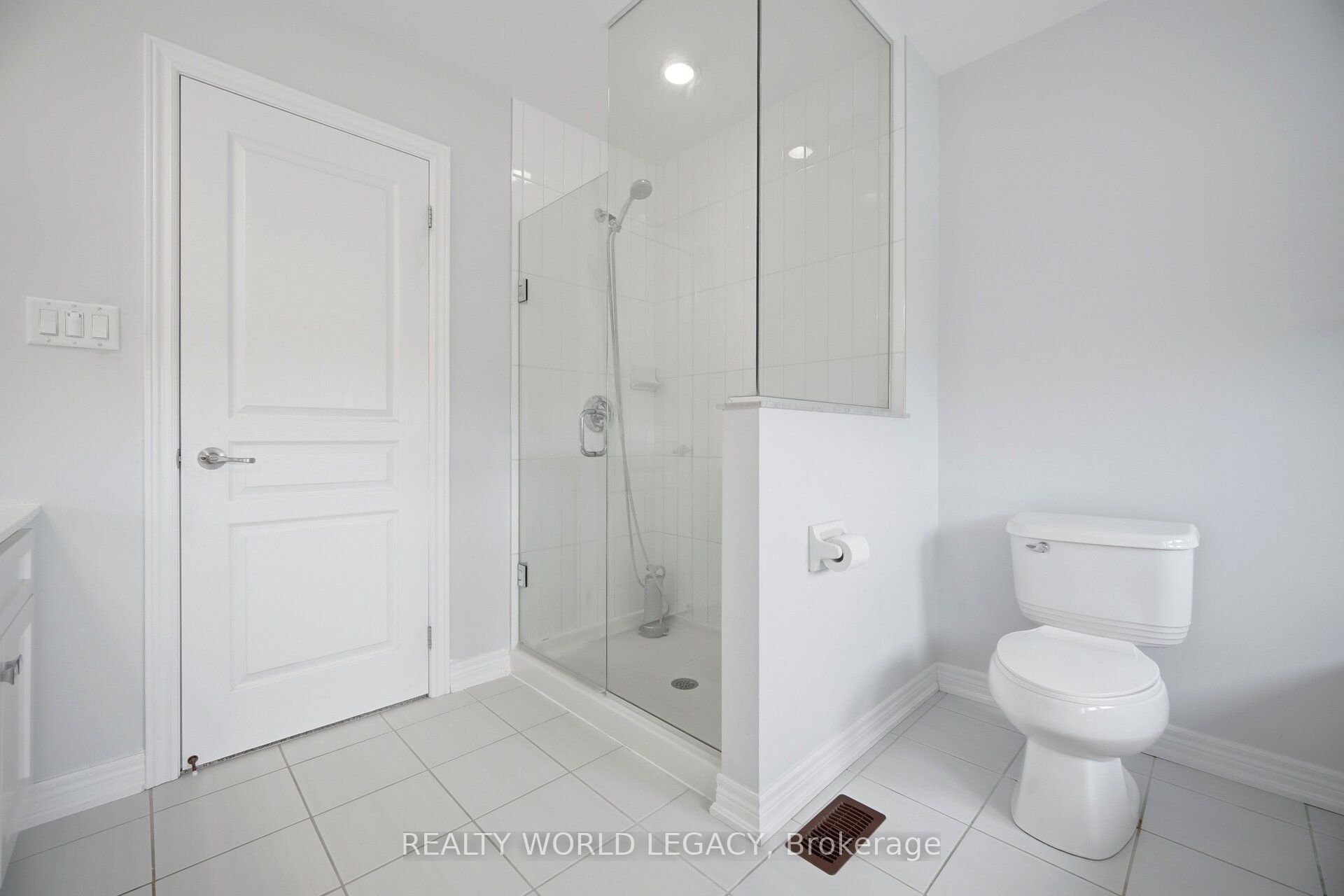 58 Doon Creek Street Property Photo 29
