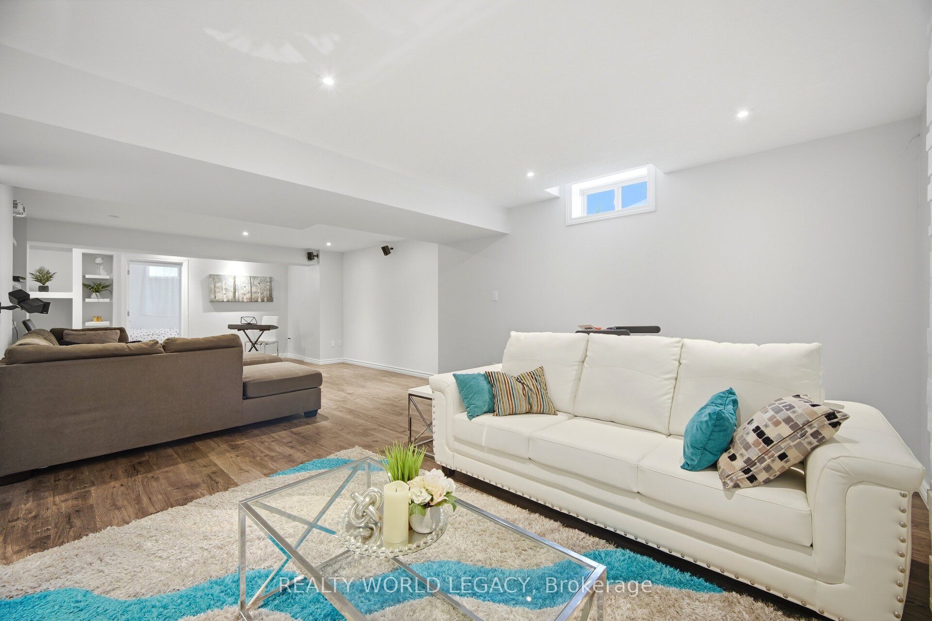 58 Doon Creek Street Property Photo 41