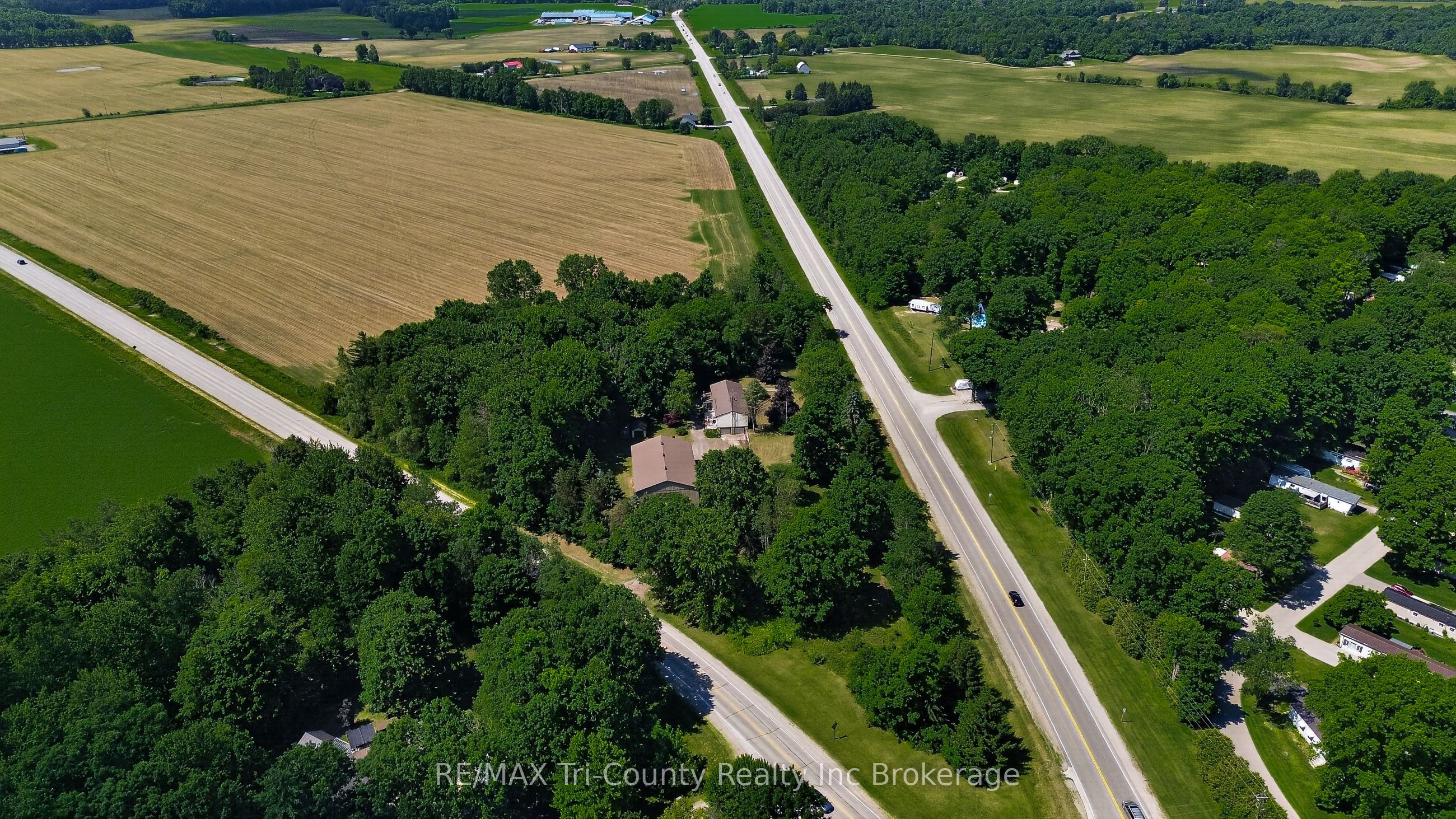 54427 Talbot Line Property Photo 2