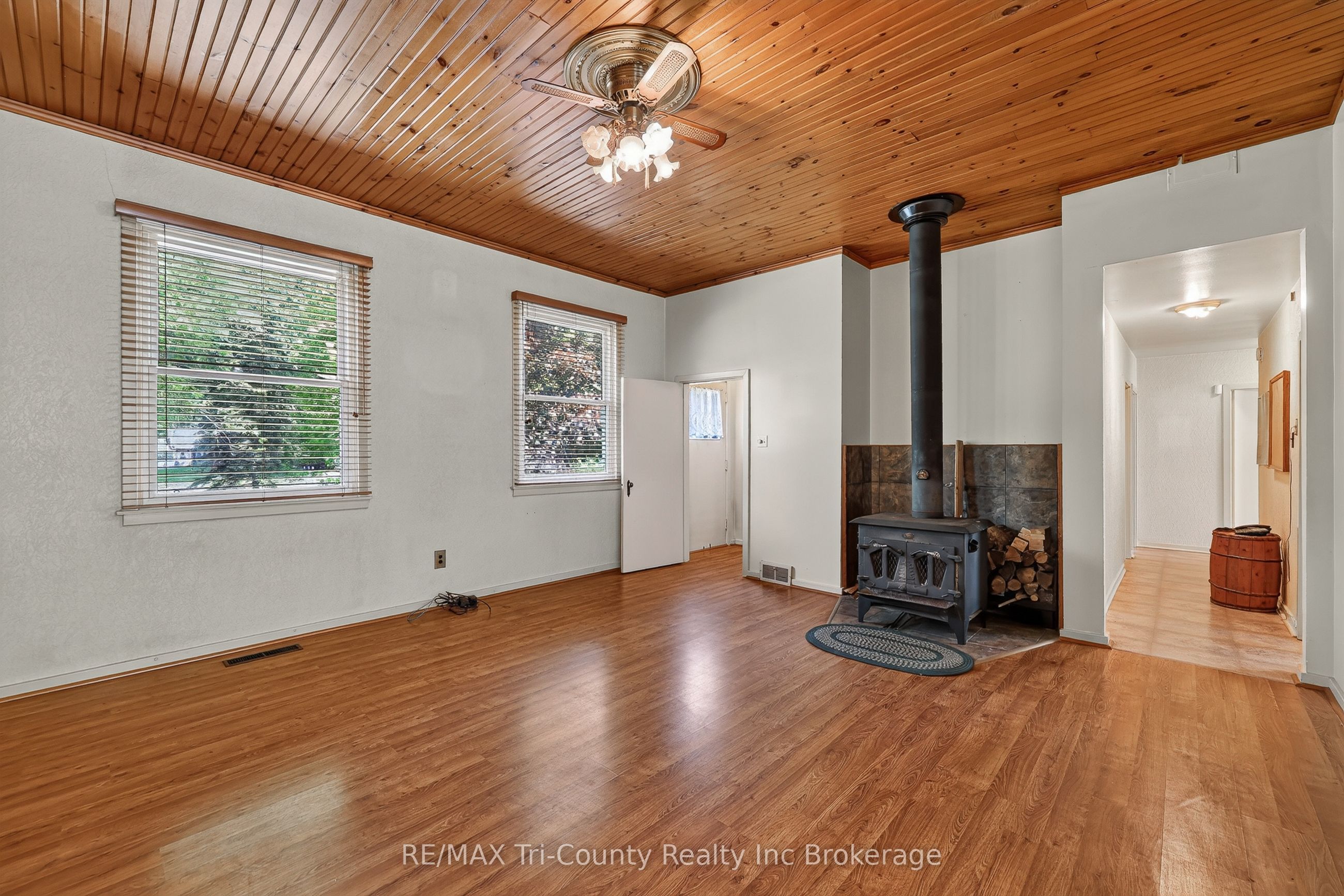 54427 Talbot Line Property Photo 10