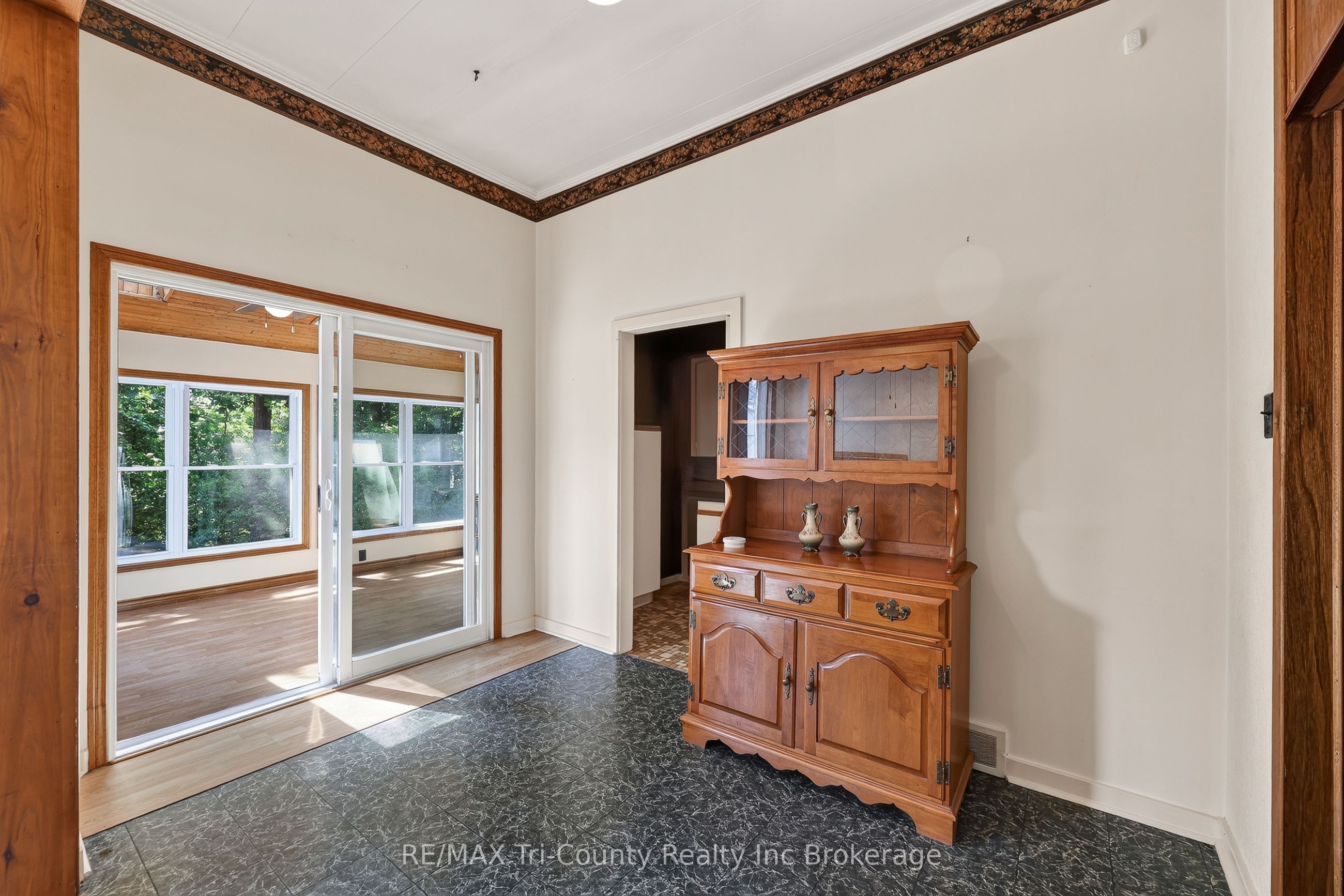 54427 Talbot Line Property Photo 13