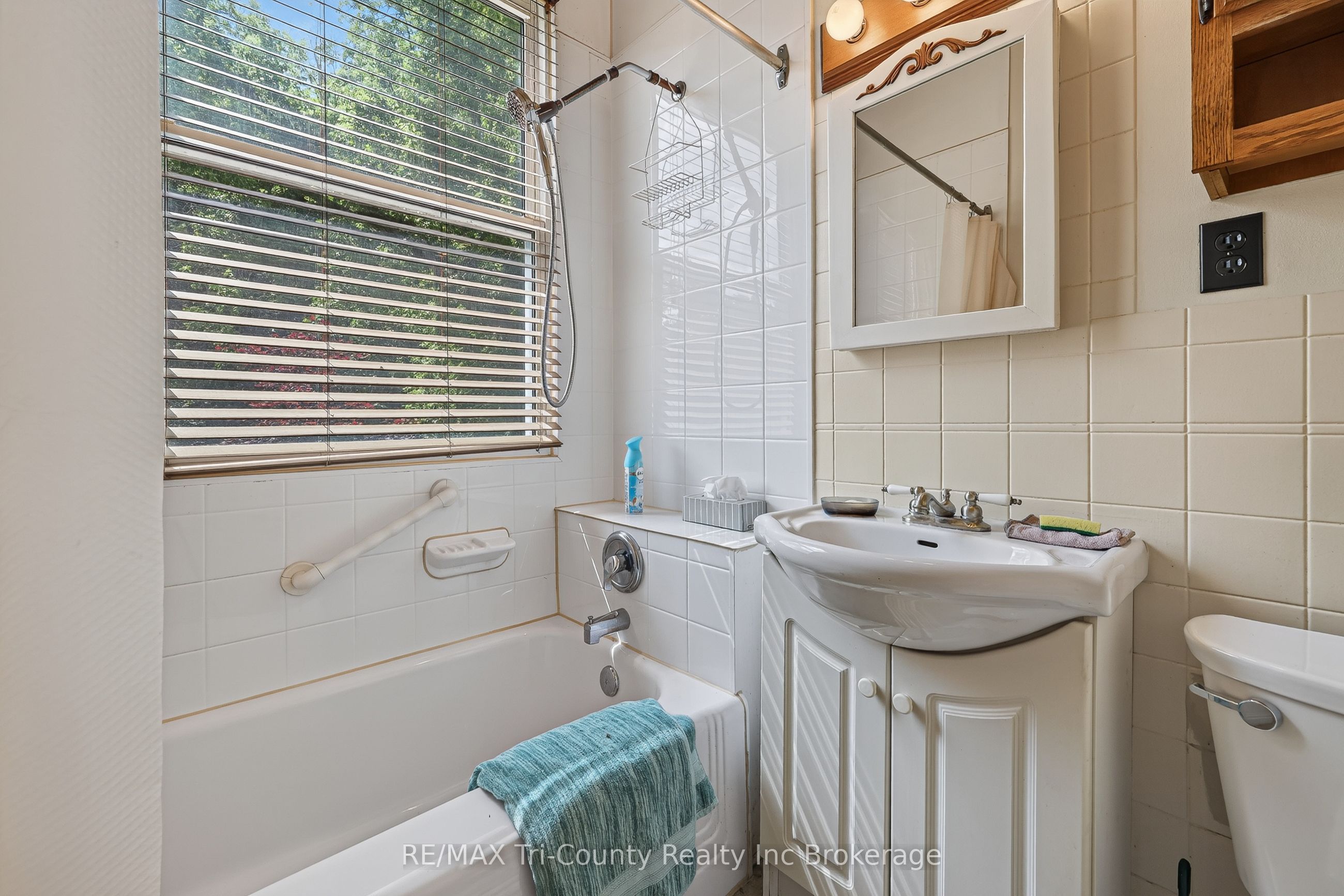 54427 Talbot Line Property Photo 17