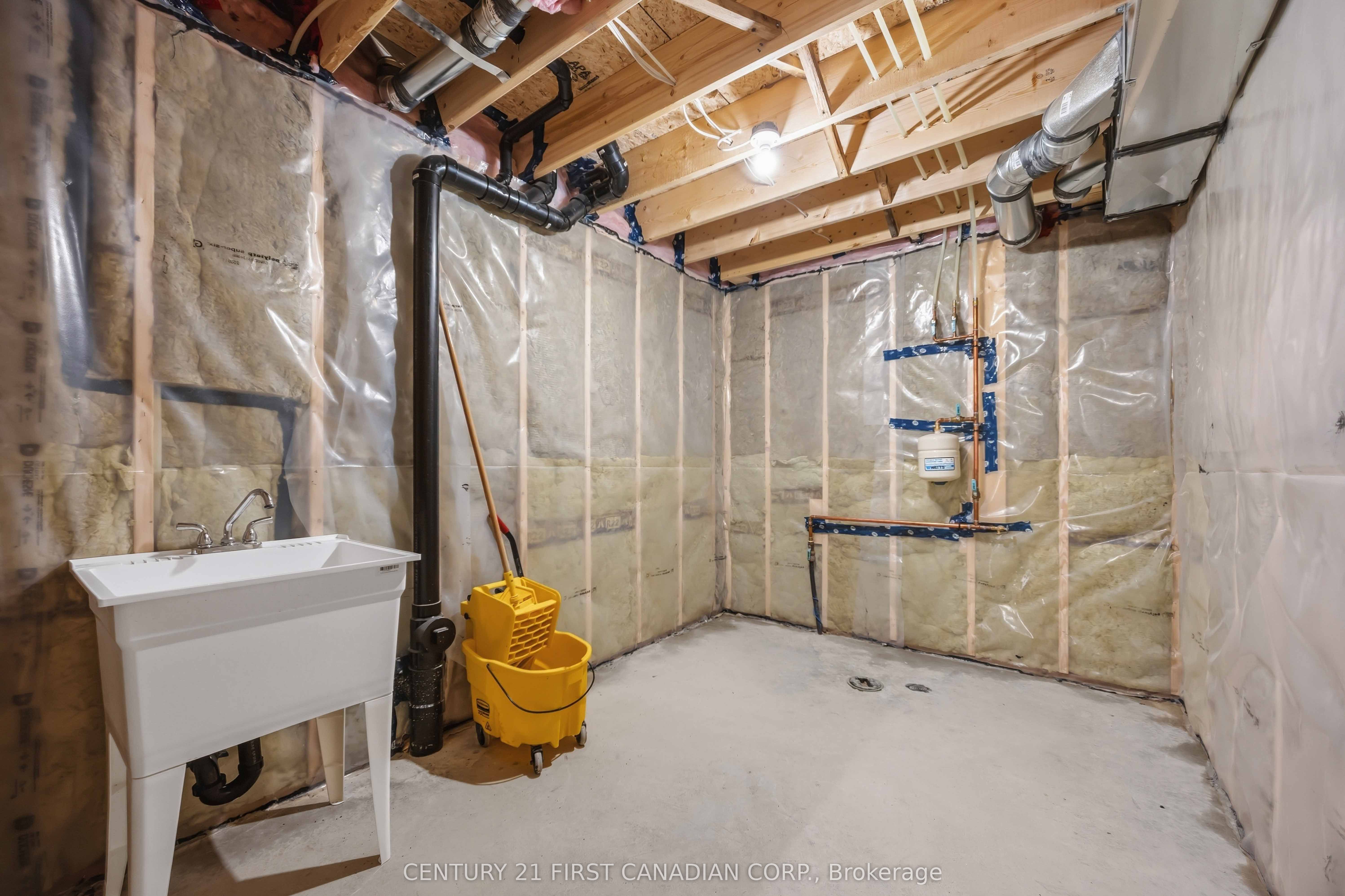 638 Ketter Way Property Photo 25