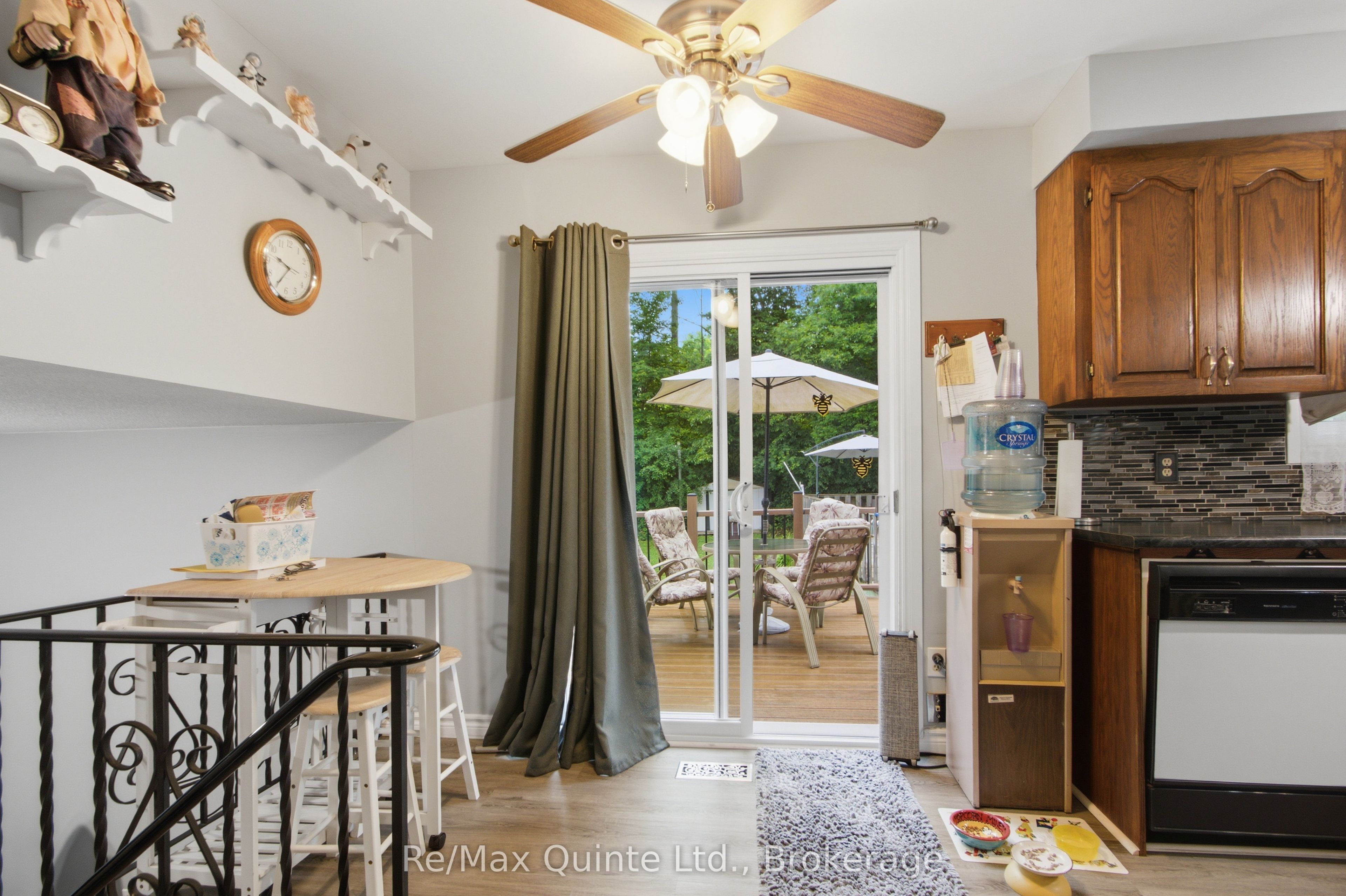 525 Whites Road Property Photo 13